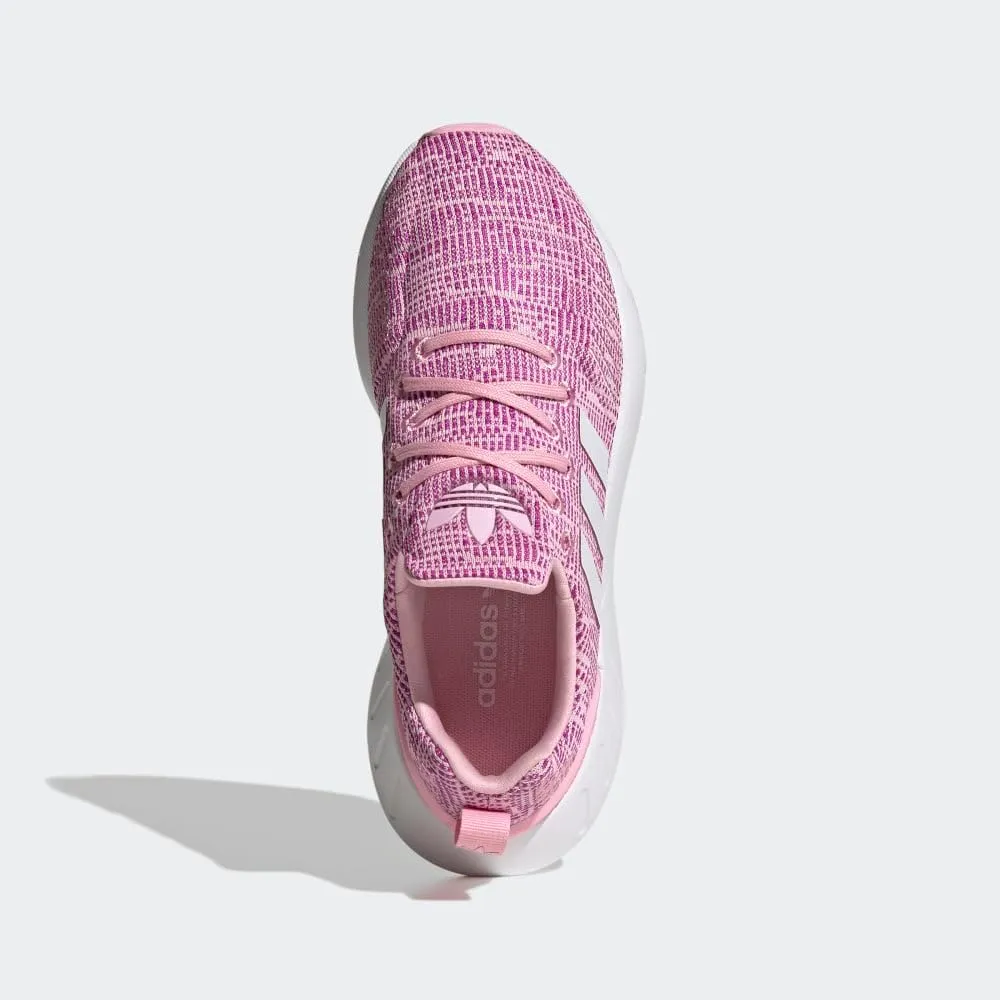 adidas Unisex-Child Swift Run 22 Sneaker