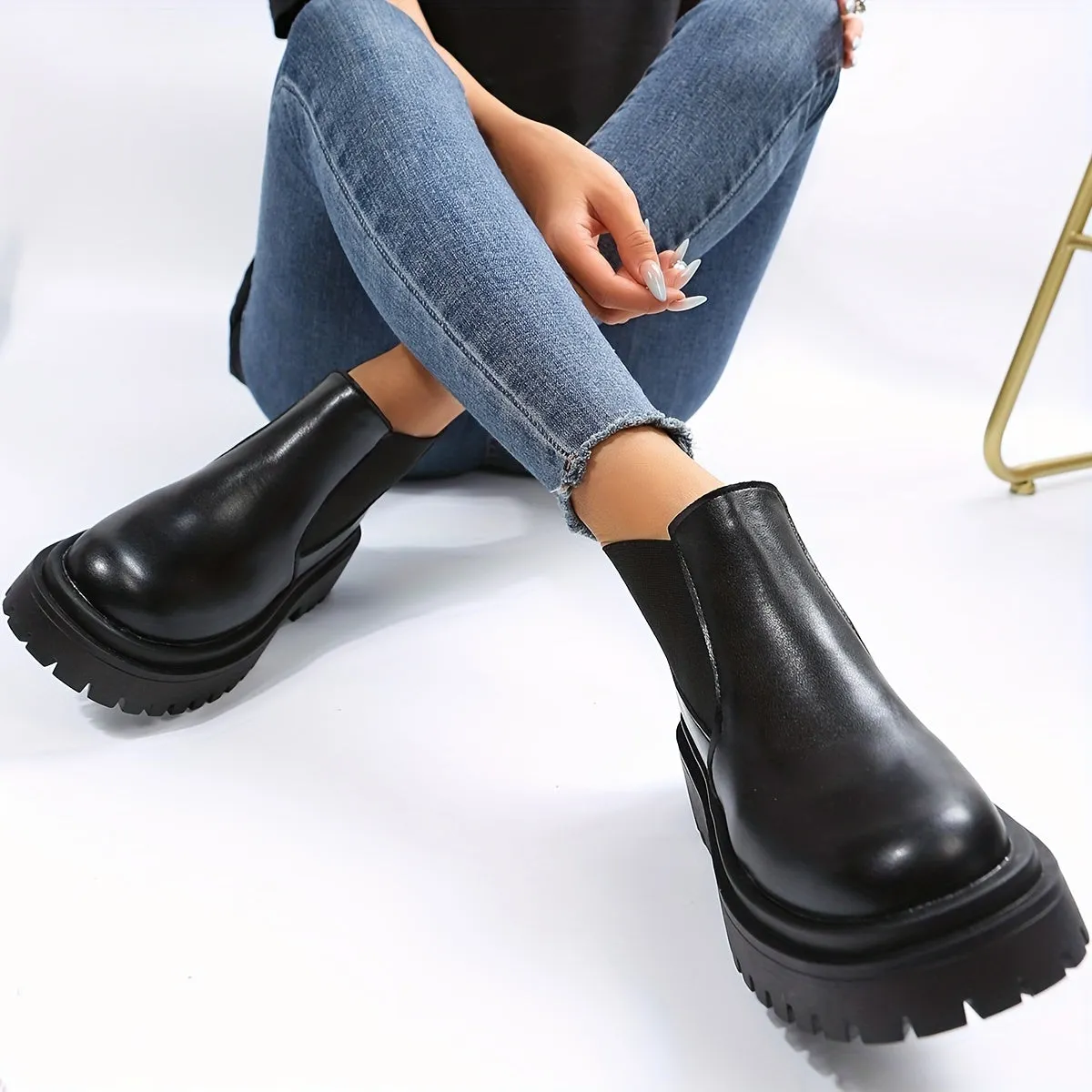 Alma Chunky Platform Chelsea Boot With Back Zipper