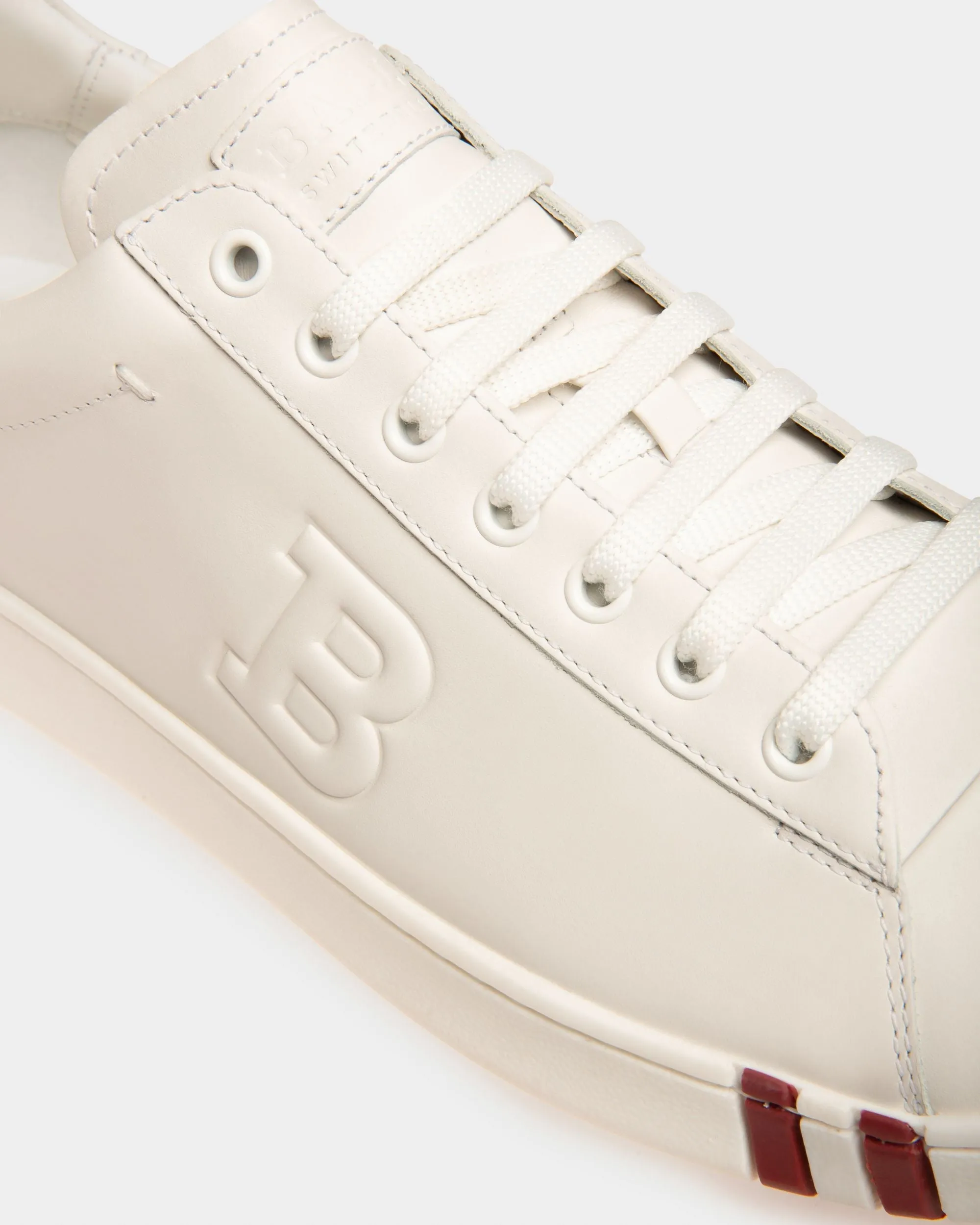 Asher Leather Sneakers In White