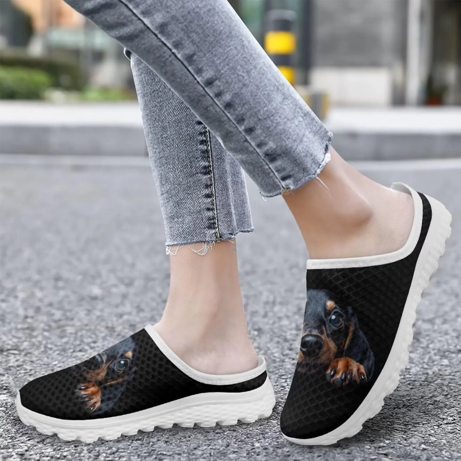 Binienty Women Wide Width Mesh Slippers Fashion Slip on Mule Shoes Breathable Ladies Outdoor Garden Loafers