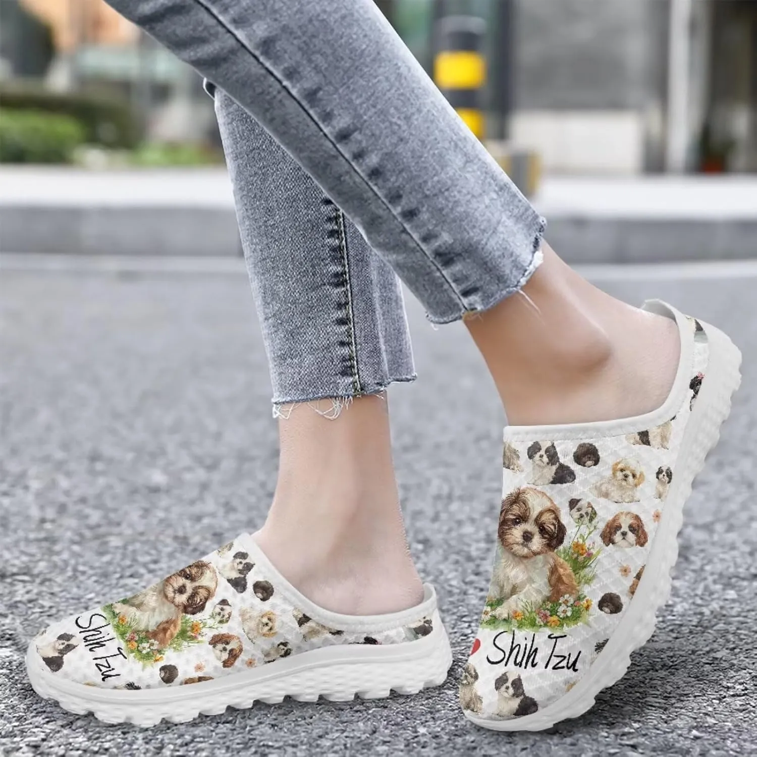 Binienty Women Wide Width Mesh Slippers Fashion Slip on Mule Shoes Breathable Ladies Outdoor Garden Loafers