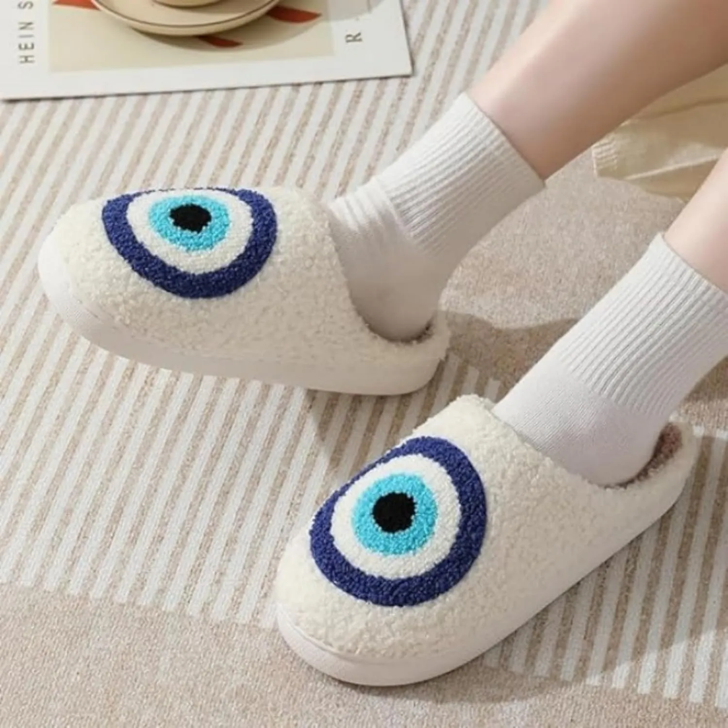 bolukets House Slippers for Women and Men, Retro Soft Warm Fuzzy Cherry Slippers, Casual Couple Fluffy Winter Strawberry Slippers for Indoor Bedroom