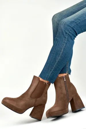 Chic Versatile & Comfortable Heel Boots