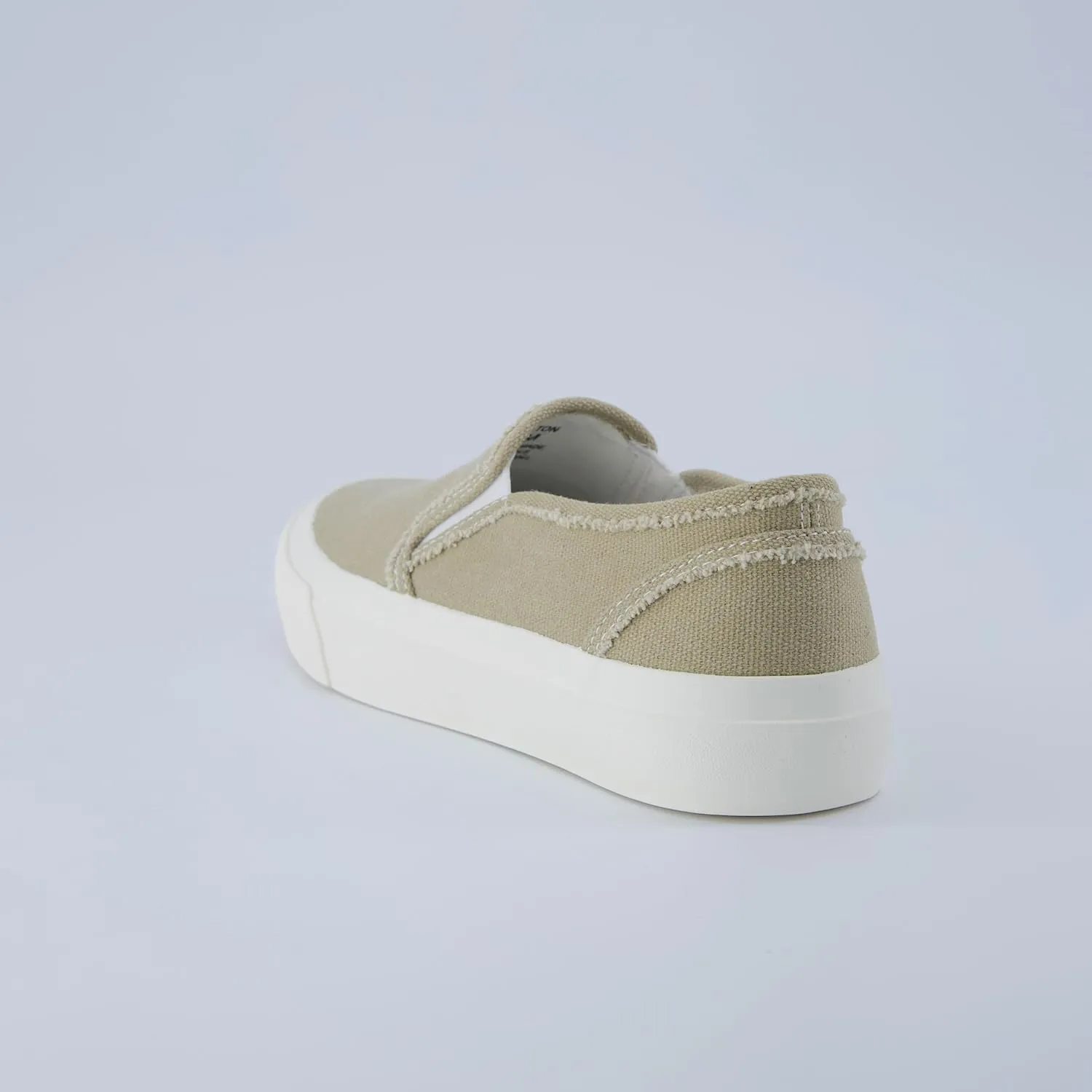 CUSHIONAIRE Fulton Women’s Slip-On Sneaker – Frayed Canvas Casual Shoe with Memory Foam & Flexible Outsole