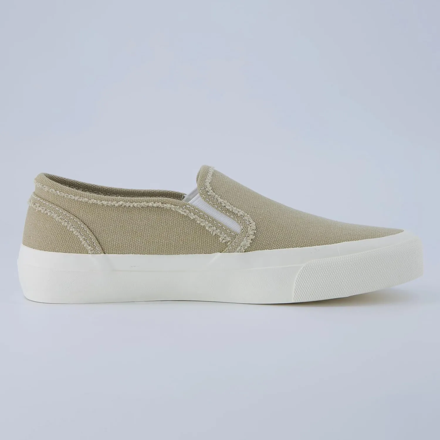 CUSHIONAIRE Fulton Women’s Slip-On Sneaker – Frayed Canvas Casual Shoe with Memory Foam & Flexible Outsole