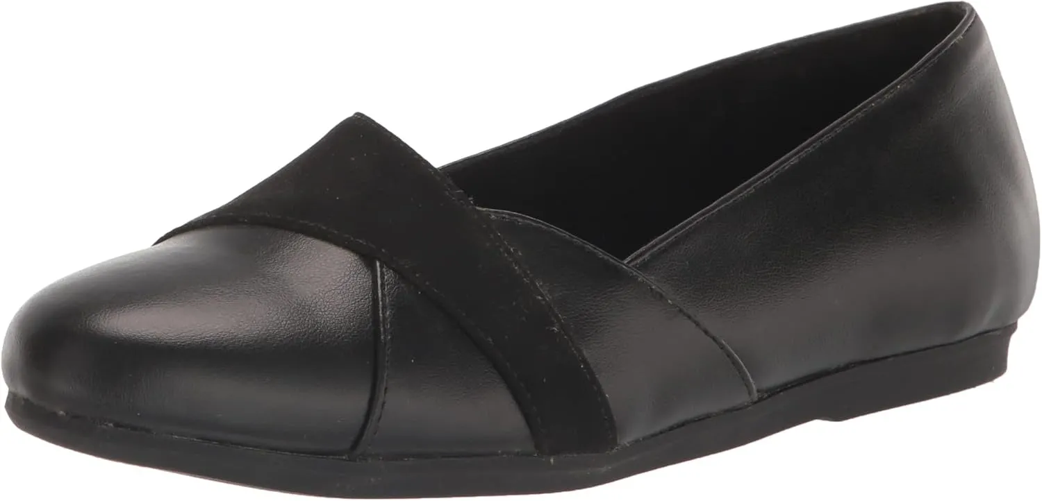 Easy Street Women's Bessie Sneaker