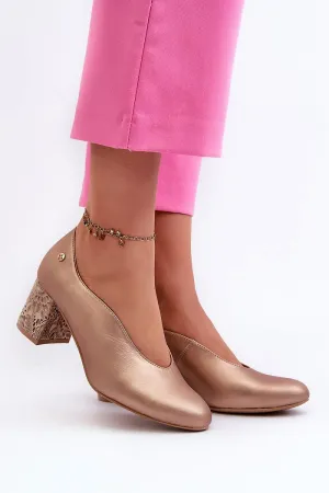Elegant Sleek Timeless Block Heel Pumps