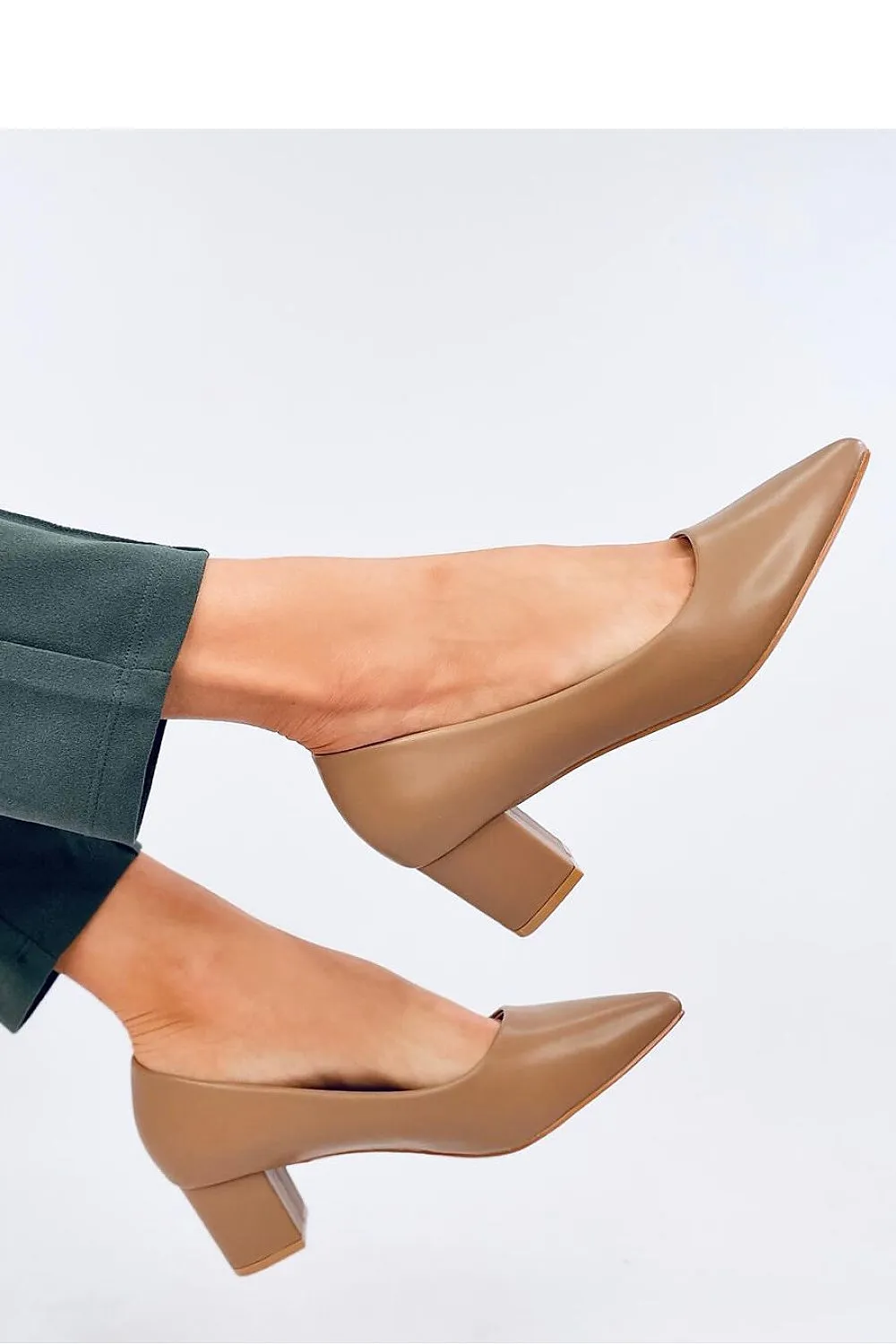 Elegant Sleek Timeless Block Heel Pumps