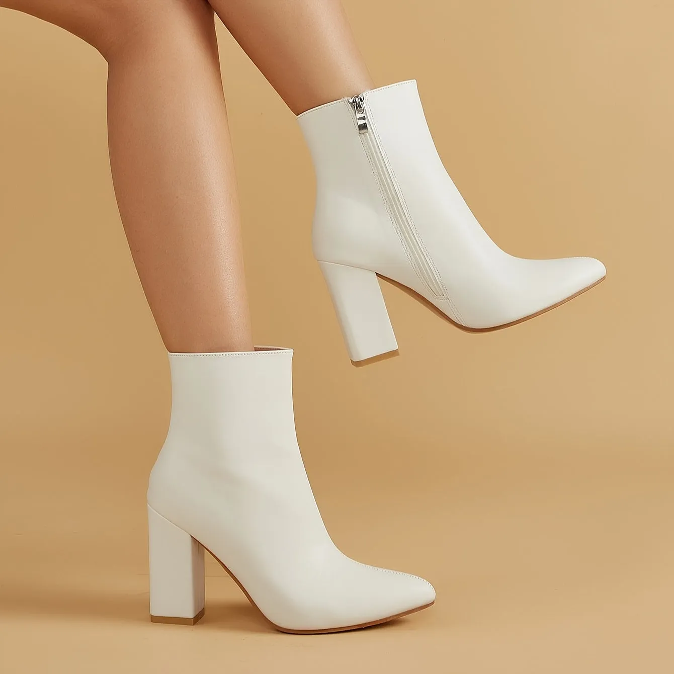Elegant White Block Heel Boots