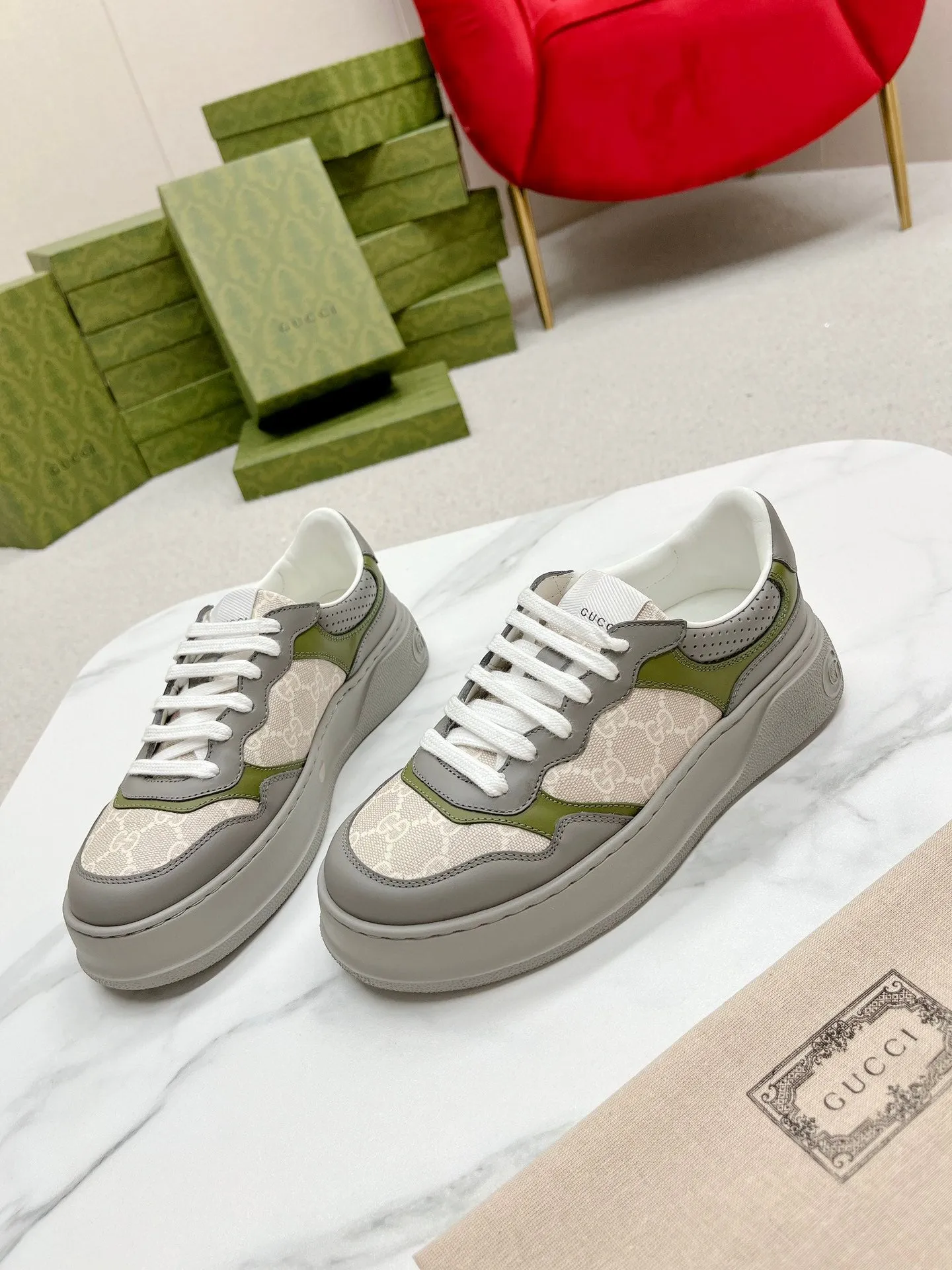 GG Digital-first GRAY TRAINER AND High-tech CREAMY WHITE CALFSKIN Gucci