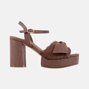 Hollywood Heel