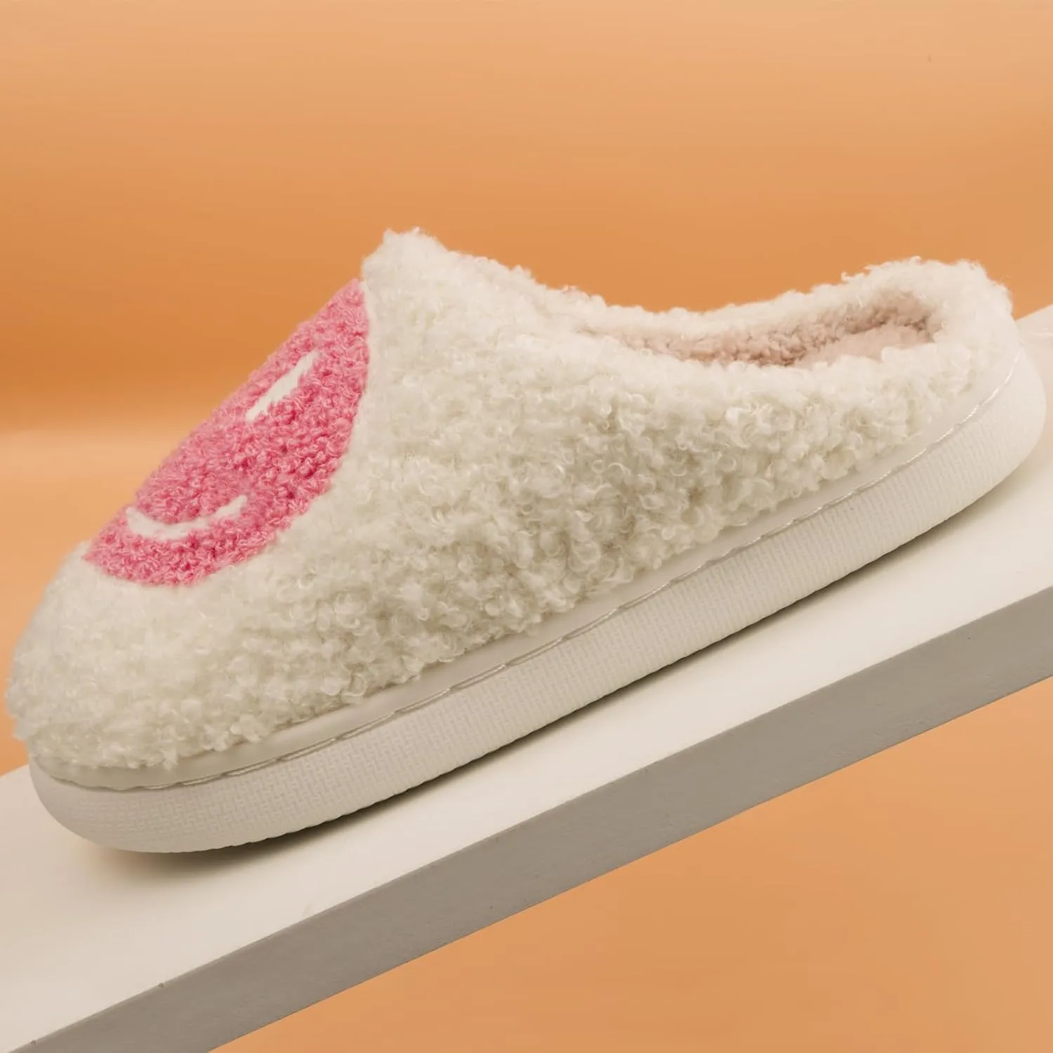 Kids Slippers Boys Girls Plush Non-Slip House Slippers Cute Soft Slip-On Shoes For Little Big Kids