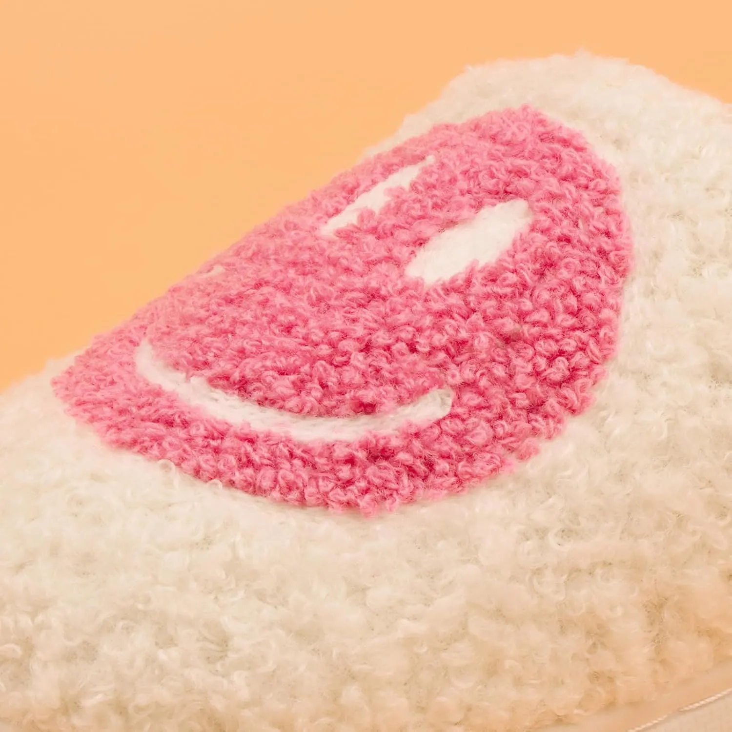 Kids Slippers Boys Girls Plush Non-Slip House Slippers Cute Soft Slip-On Shoes For Little Big Kids