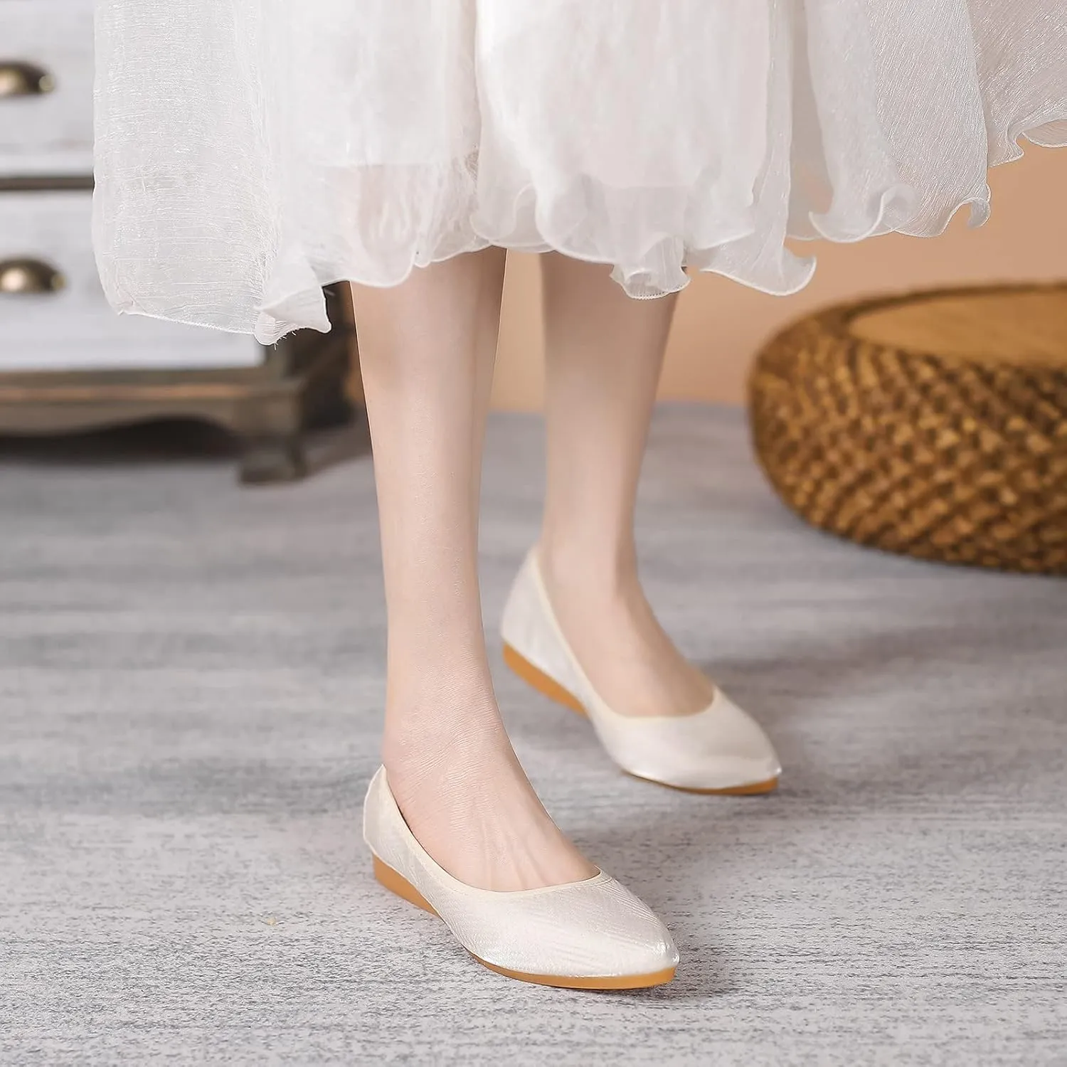 KUNWFNIX Women's Ballet Flats Foldable Classic Crown Rhinestone Slip On Flowers PU Leather Pointed Toe Comfort Flat Casual Dress Shoes