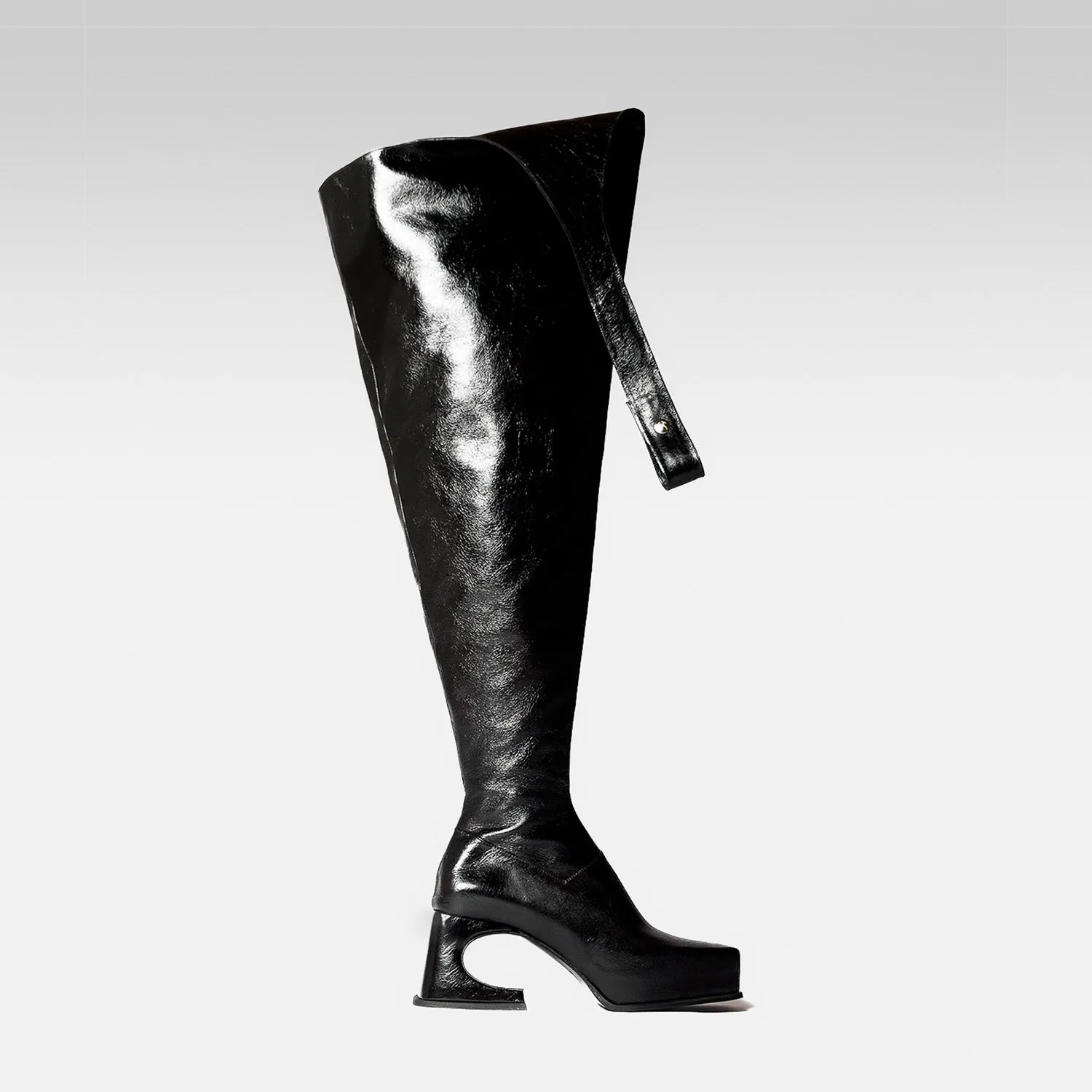 La Zowi High Boots In Diamond Black