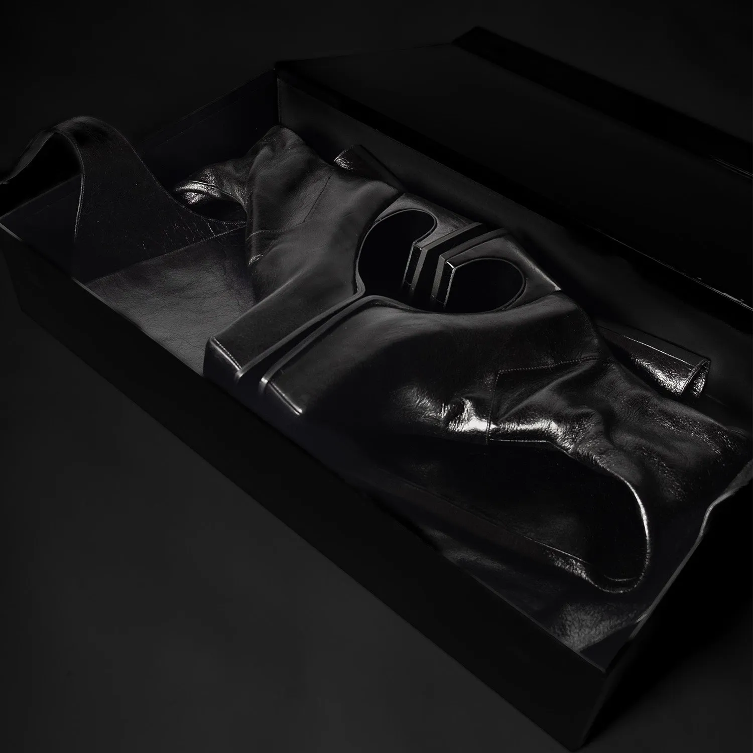 La Zowi High Boots In Diamond Black
