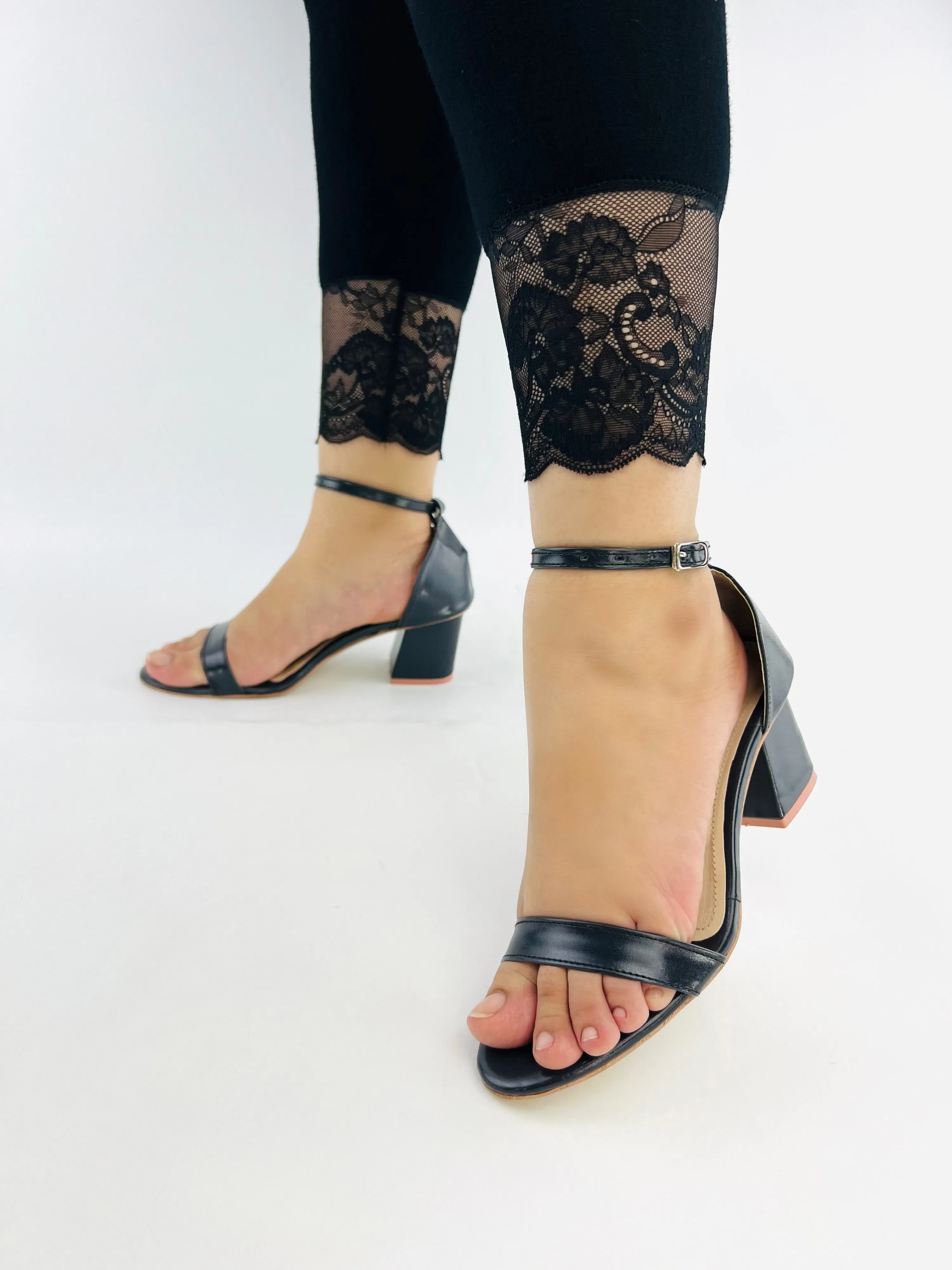 Liza Black Open Toe Chunky Block Heel Sandals-11031