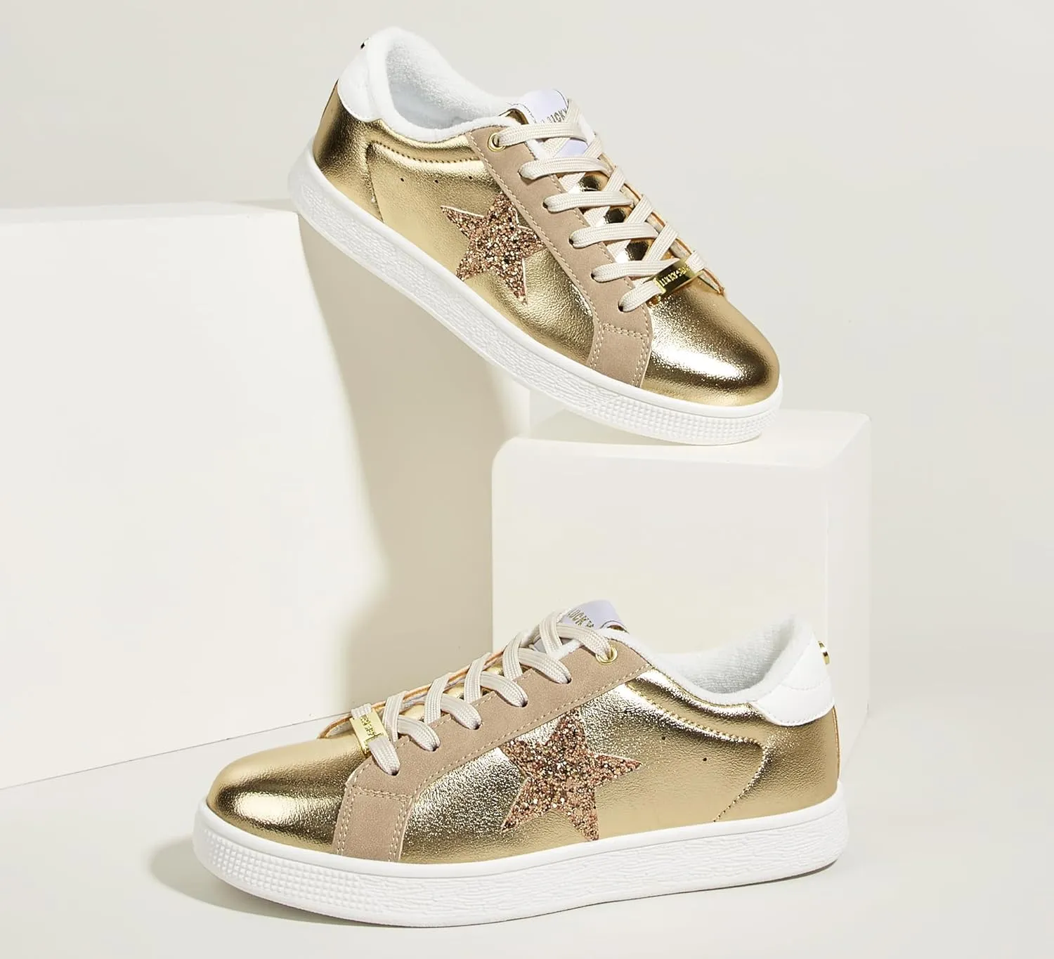 LUCKY STEP Women's Fashion Star Sneaker Lace Up Low Top Comfortable Cushioned Walking Shoes