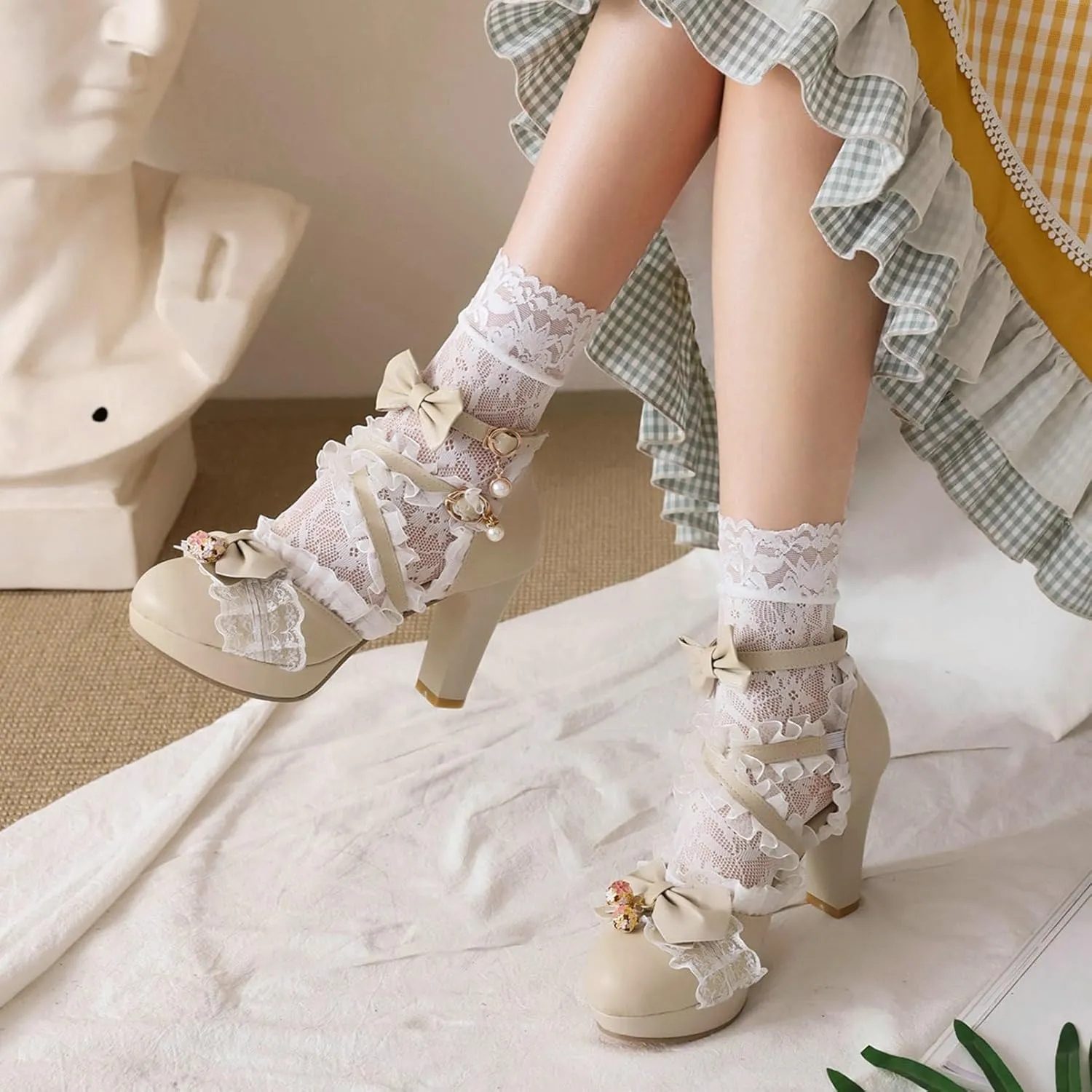 LUXMAX Women Cute Mary Janes Kawaii Shoes Block High Heel Ankle Strap Pumps Sweet Chunky Heel Platform Buckle Pumps with Bow