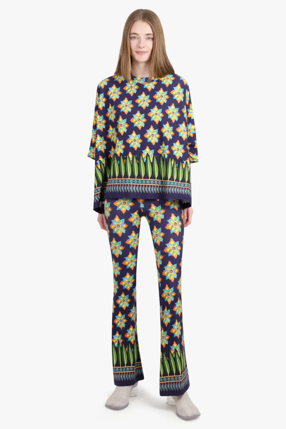 MEDITATION PRINT PONCHO | OCCHI