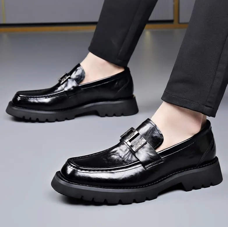 Men's Classic Business Platform Slip-On Dress Shoes Pointed Toe Shiny Patent Leather Casual Party Mens Oxfords Shoes