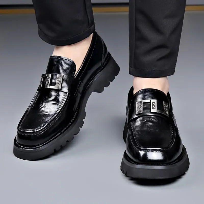Men's Classic Business Platform Slip-On Dress Shoes Pointed Toe Shiny Patent Leather Casual Party Mens Oxfords Shoes