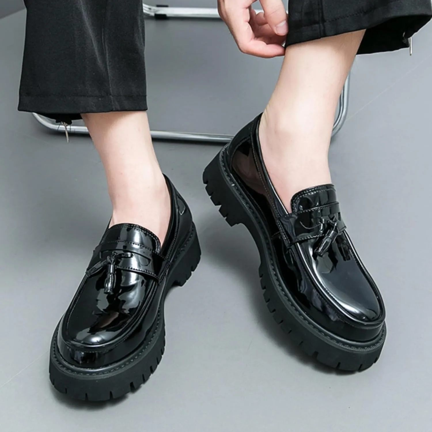 Mens Leather Slip-On Platform Dress Tassels Loafers Non-Slip Low Top Round Toe Chunky Penny Shoes for Business Casual Dress Prom Party