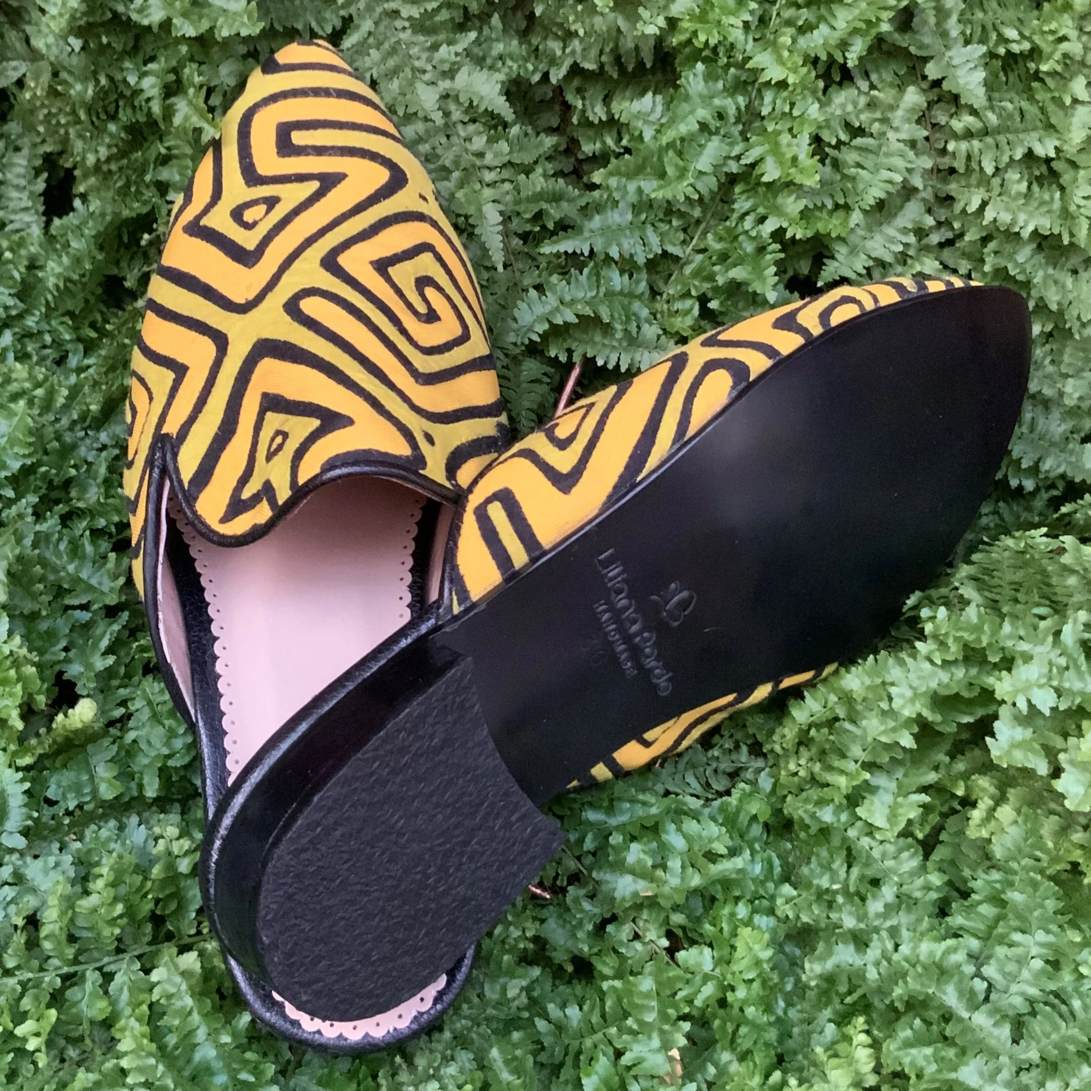 Mola Mules | Yellow Tones