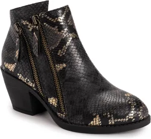 MUK LUKS Yardley