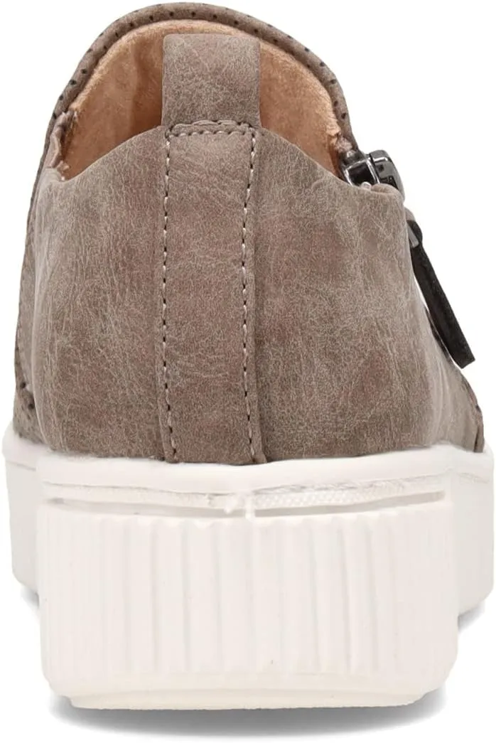 Naturalizer Soul Women's Turner Slip-On Sneaker