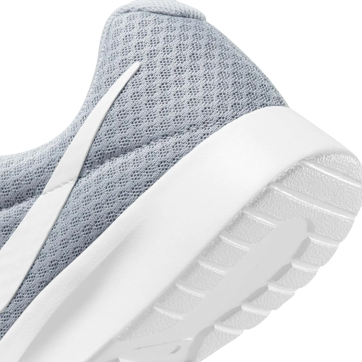 Nike Women's Tanjun Sneaker
