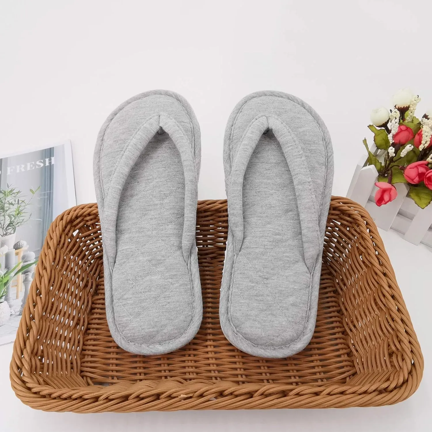ofoot Women's Cozy Cotton House Slippers Thong Flip Flops Memory Foam Insole Open Toe Indoor Slip On Shoes