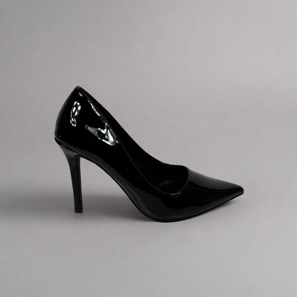 Scarlett's Heel