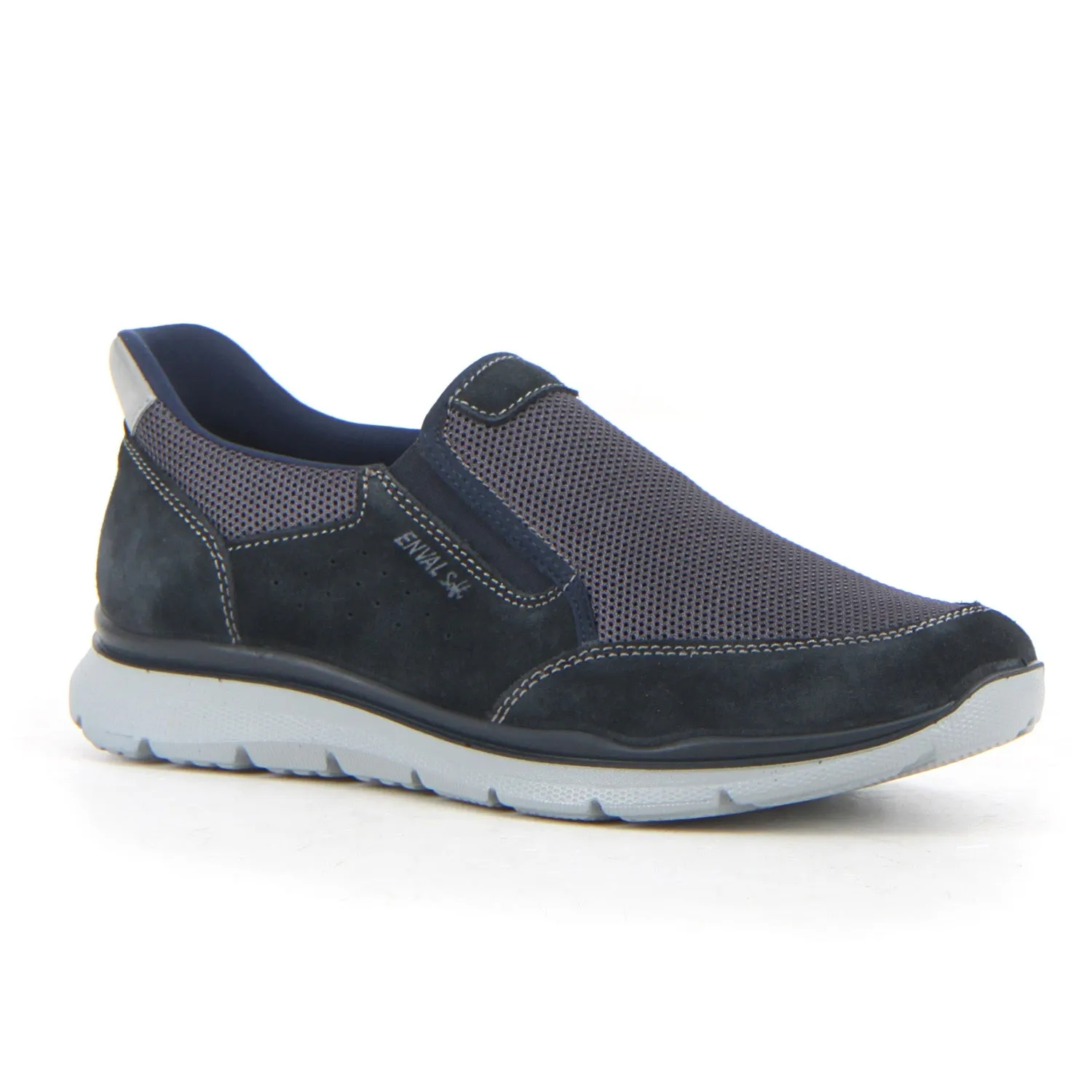 Scarpa sportiva slip on