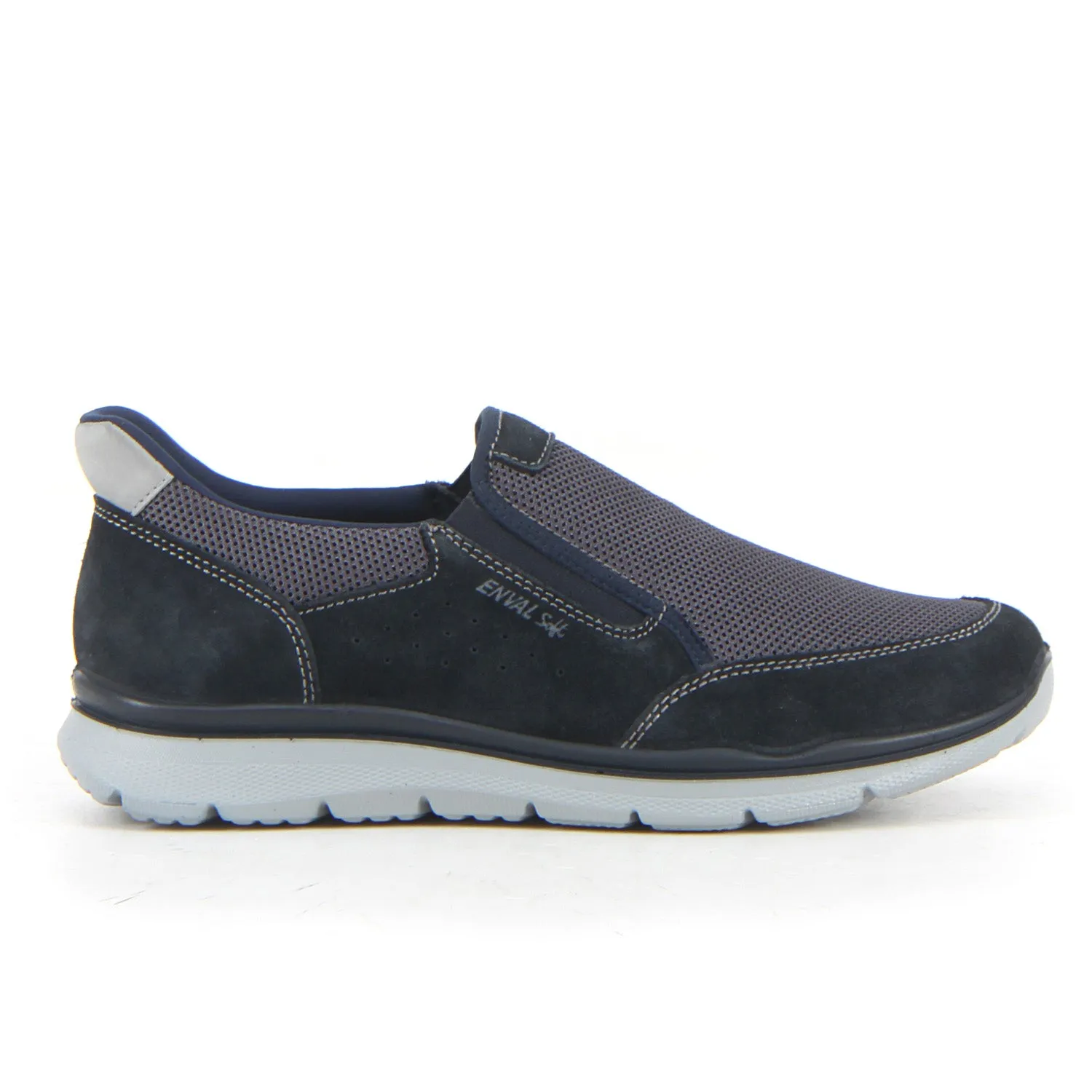 Scarpa sportiva slip on
