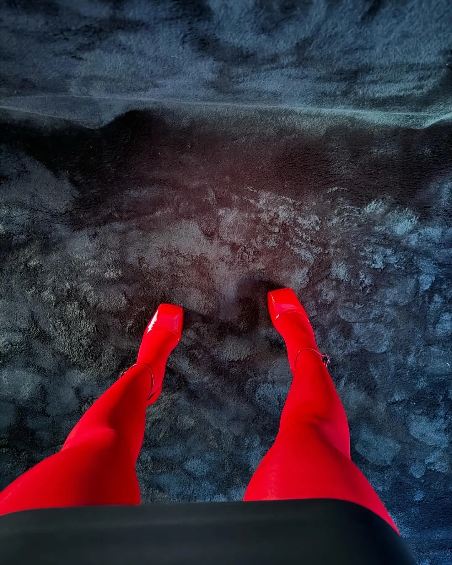 SKYRISE RED SHINY