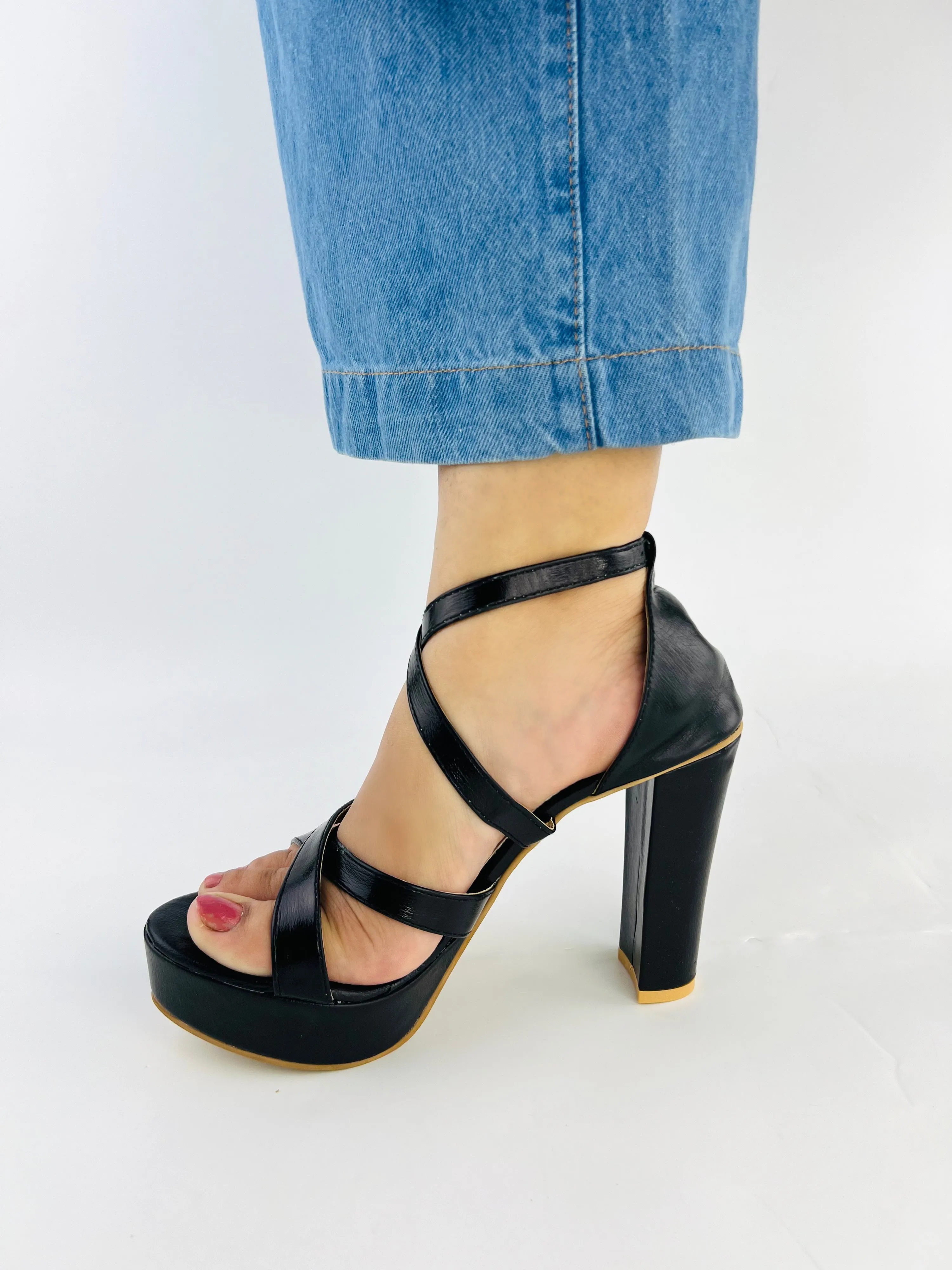 Spunkz Metallic Black Platform Heeled Sandals-11057