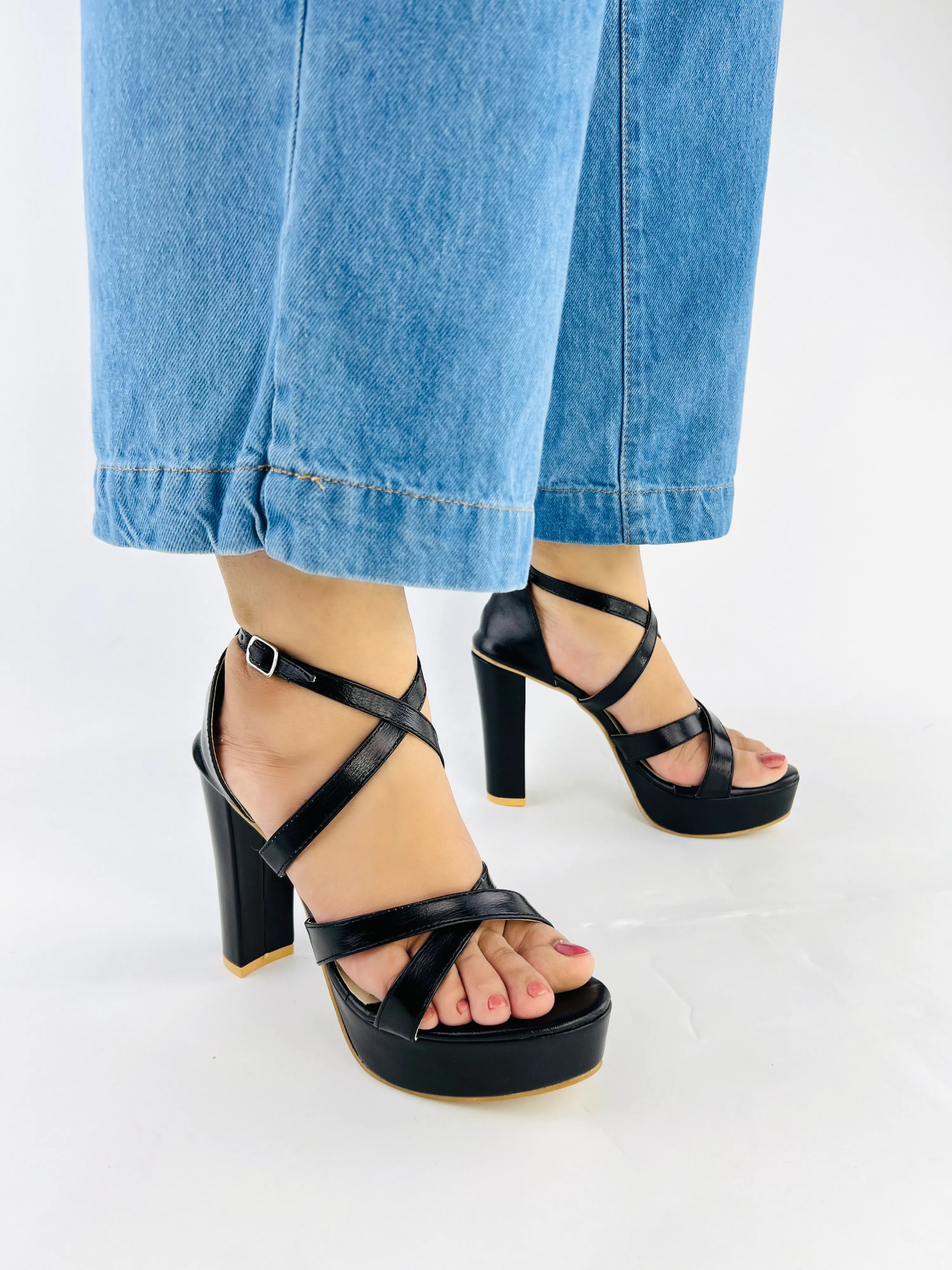 Spunkz Metallic Black Platform Heeled Sandals-11057