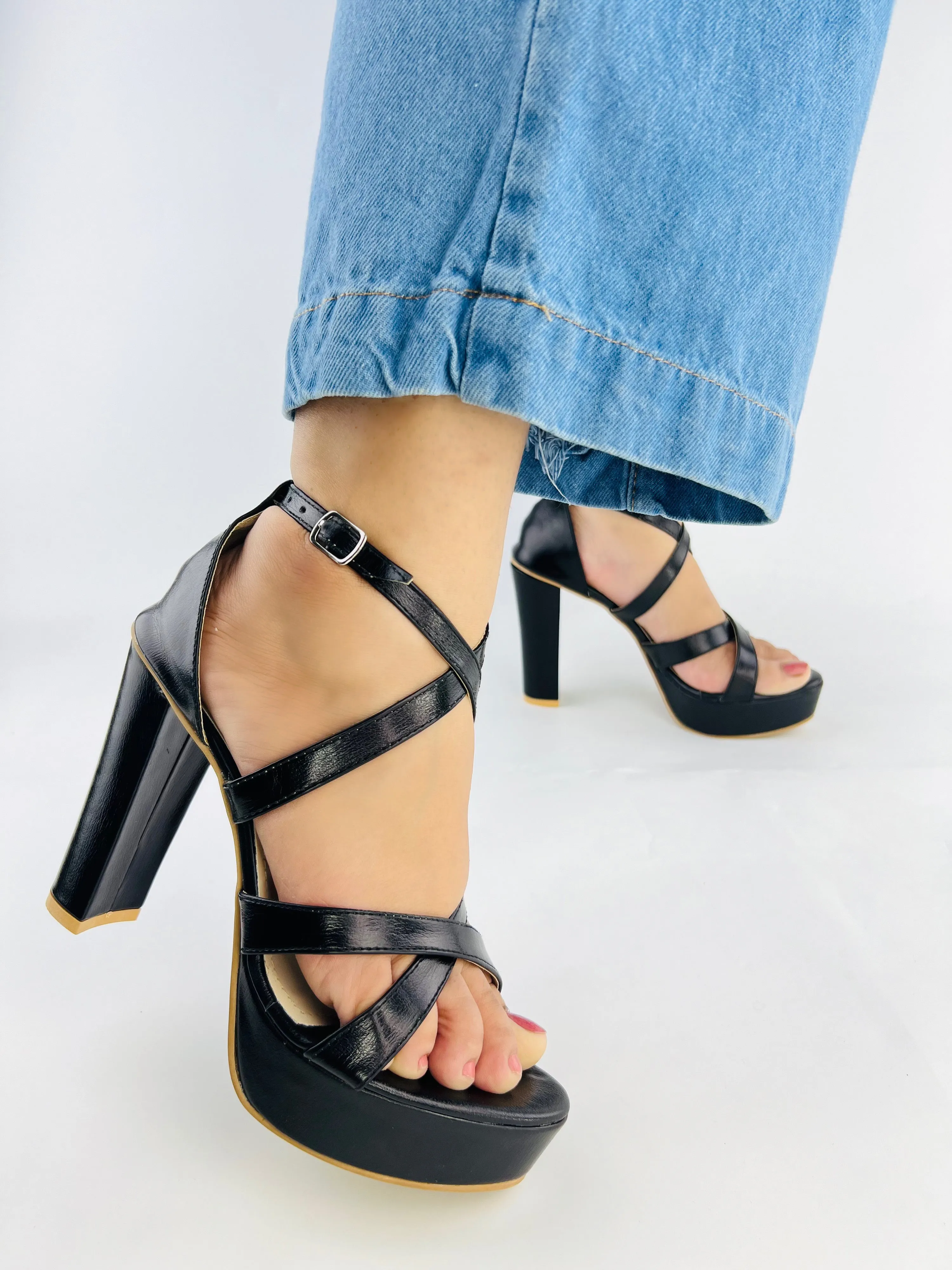Spunkz Metallic Black Platform Heeled Sandals-11057