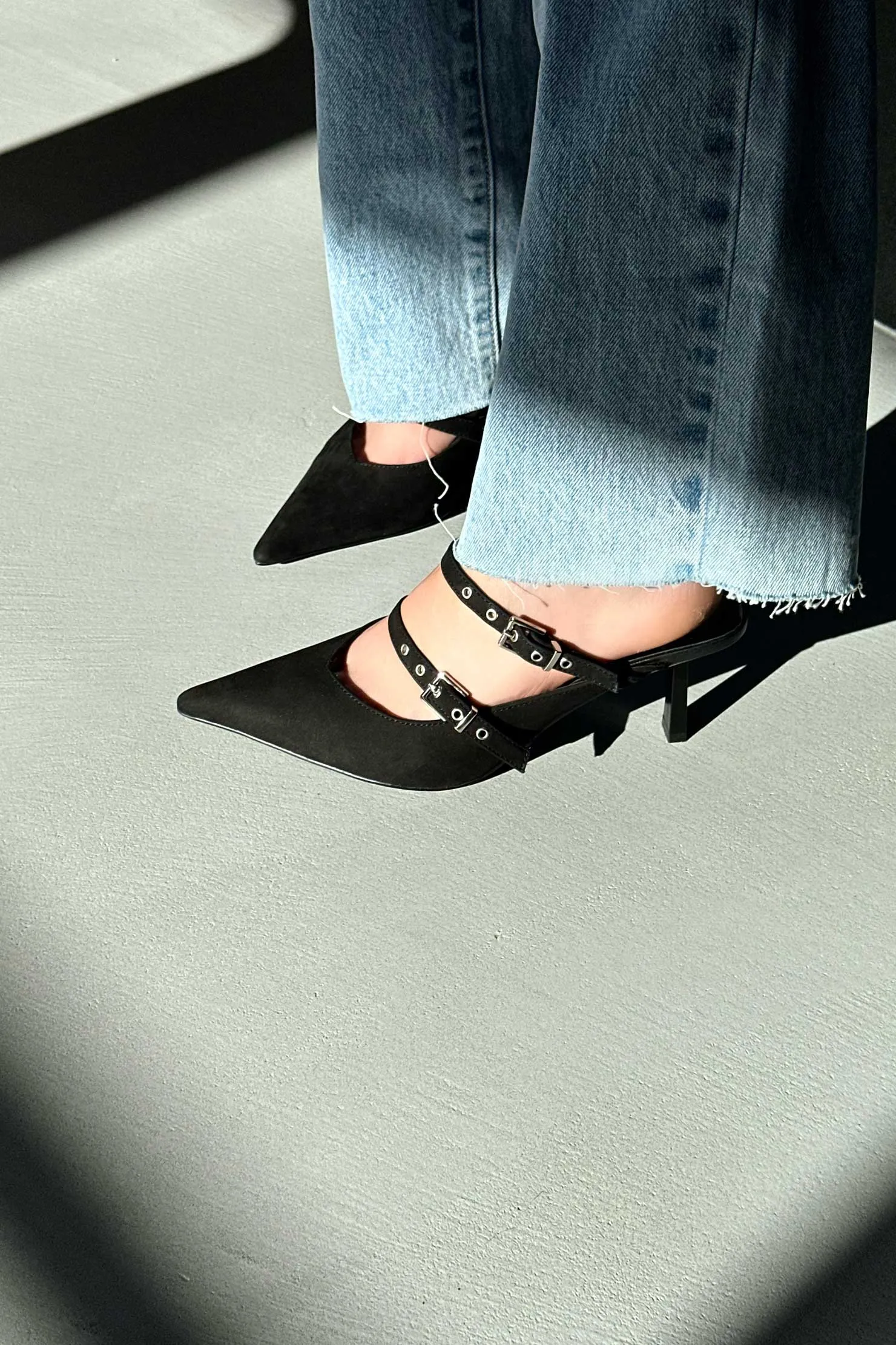THE JESSIE BLACK HEEL