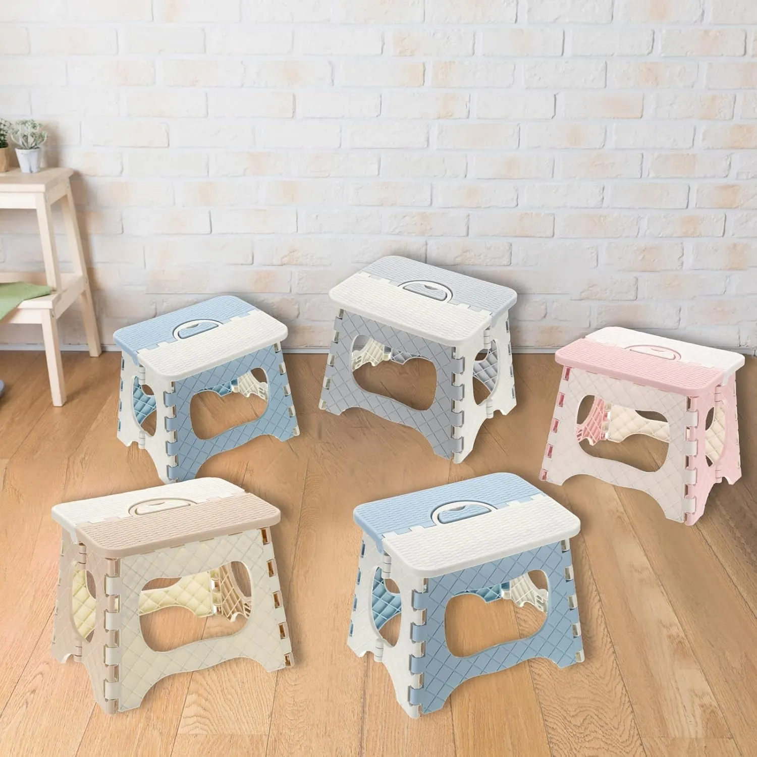 uxcell 9" Folding Step Stool for Adults 275 lbs Capacity Non-Slip Step Stool with Handle Collapsible Foot Stools, Khaki Small Stepping Stool for Bathroom, Bedroom, Kitchen