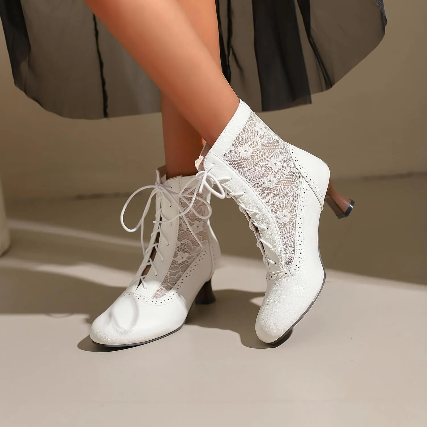 Vintage Victorian Boots for Women Kitten Heel Lace Ruffles Granny Boots Lace Up Ankle-High Booties