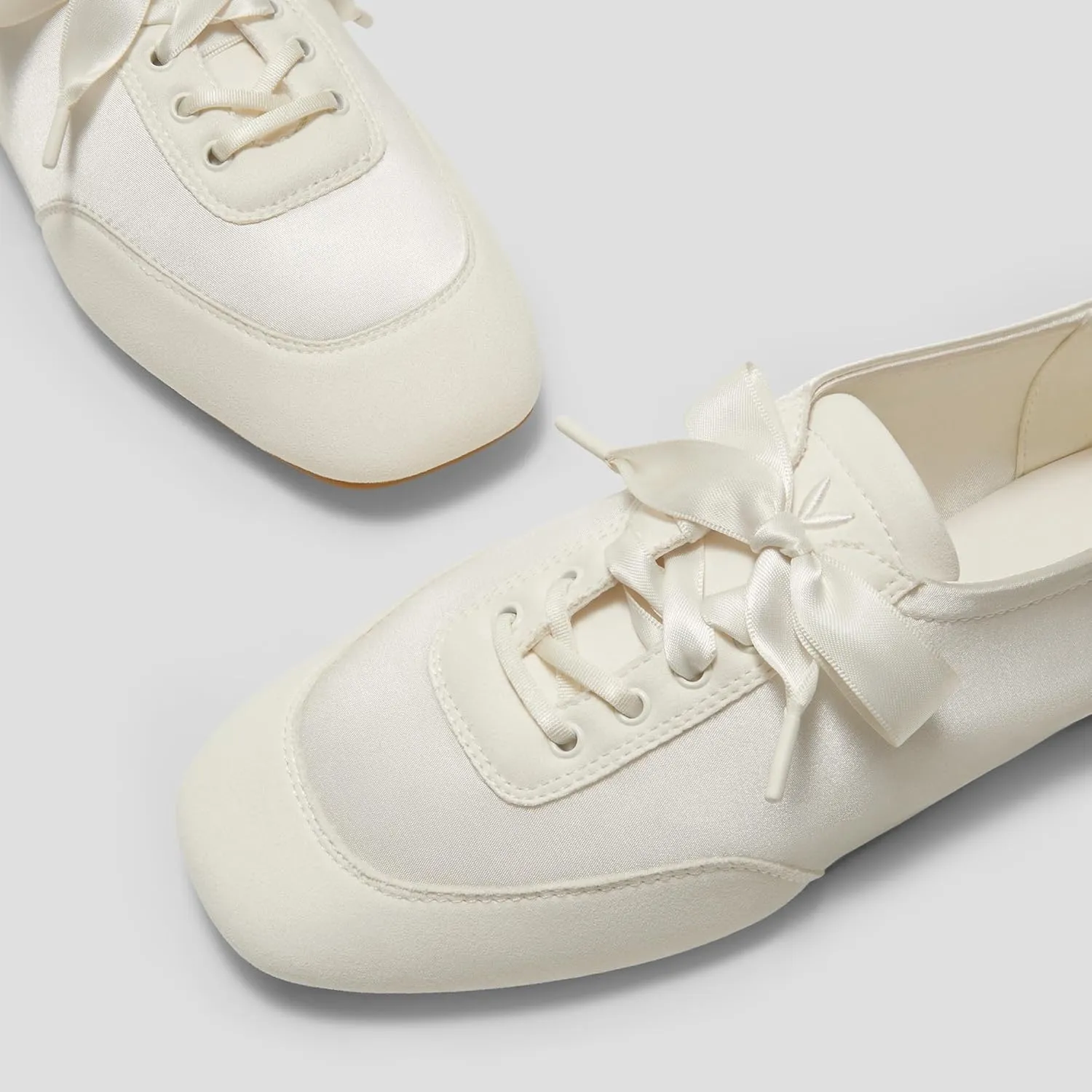 VIVAIA Cristina Square-Toe Lace-Up Satin Sneakerina