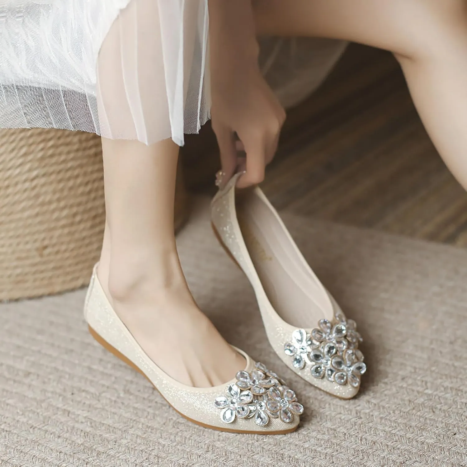 Women Ballet Flats Bling Cute Rhinestone Wedding Ballerina Shoes Foldable Sparkly Comfort Slip on Flat Shoes