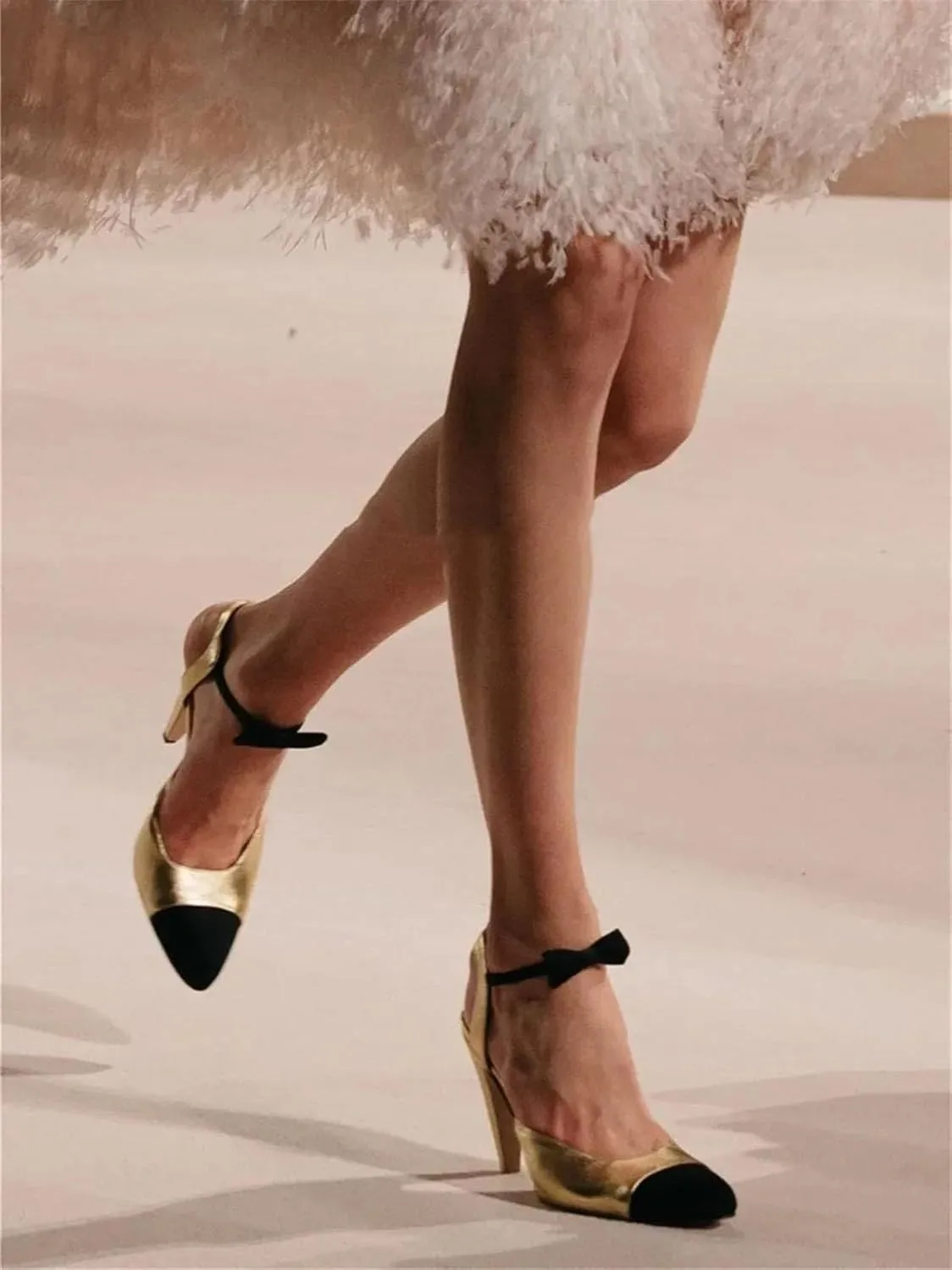 Women's Bow Binding Sandals, Gold Shallow Heel Spring Dress