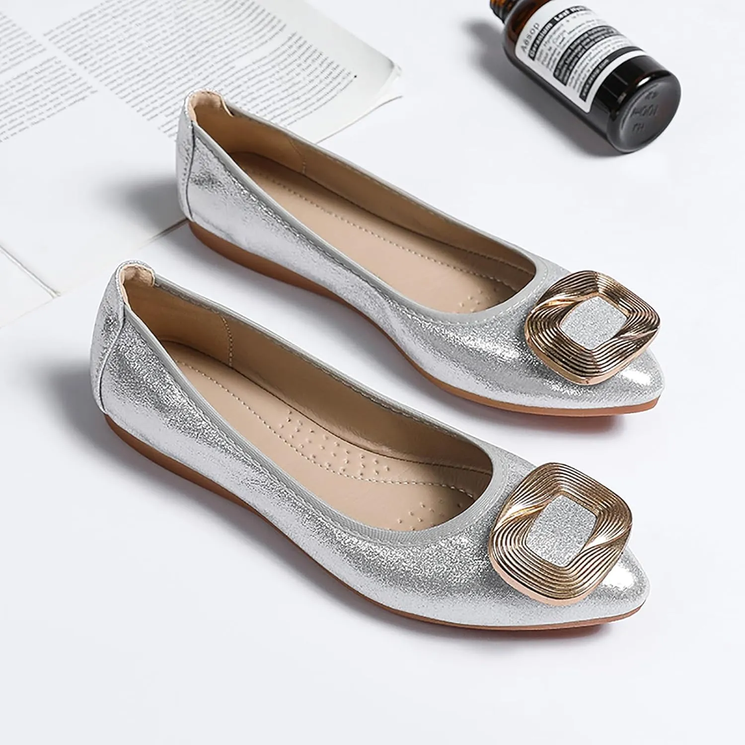 Women's Flats, Foldable Ballet Flats for Women, Fashion Buckle Pionted Toe Comfort Light Weight Slip-On Dress Shoes