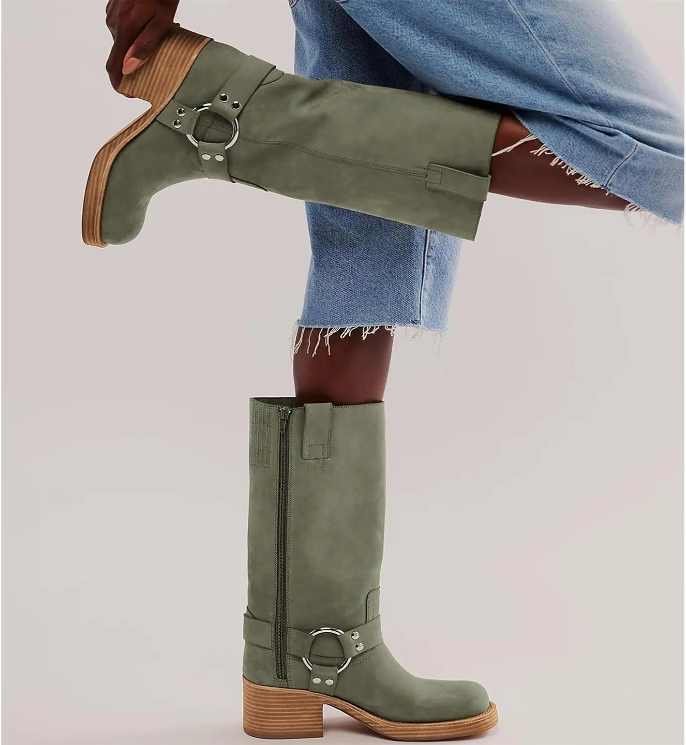 Women's Knee High Riding Boots Round Toe Block Heel Fashion Motorcycle Booties Side Zipper Wide Calf Biker Riding Boots with Studs