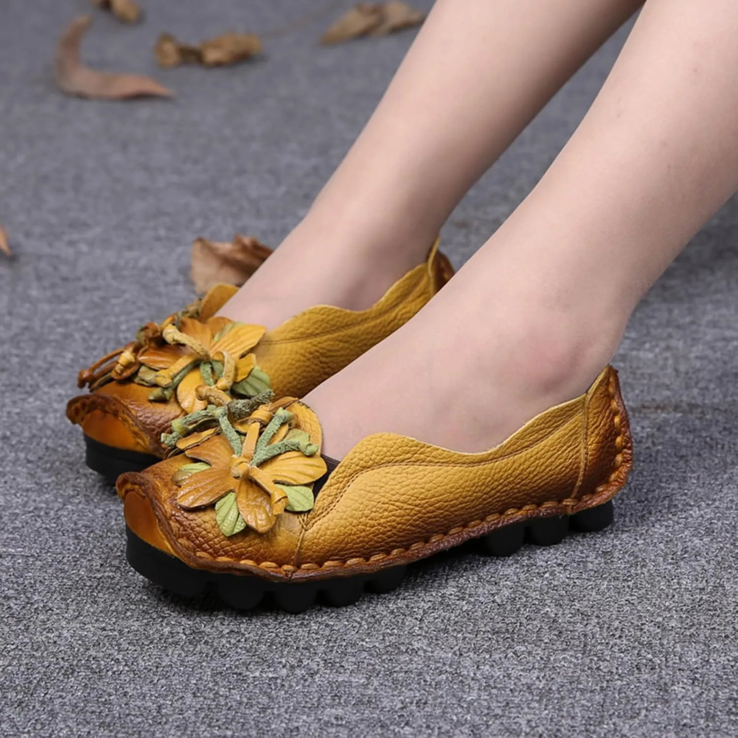Women's Leather Slip On Loafers,Vintage Handmade Flower Comfy Soft Non-Slip Muffin Platform Walking Casual Dress Pumps