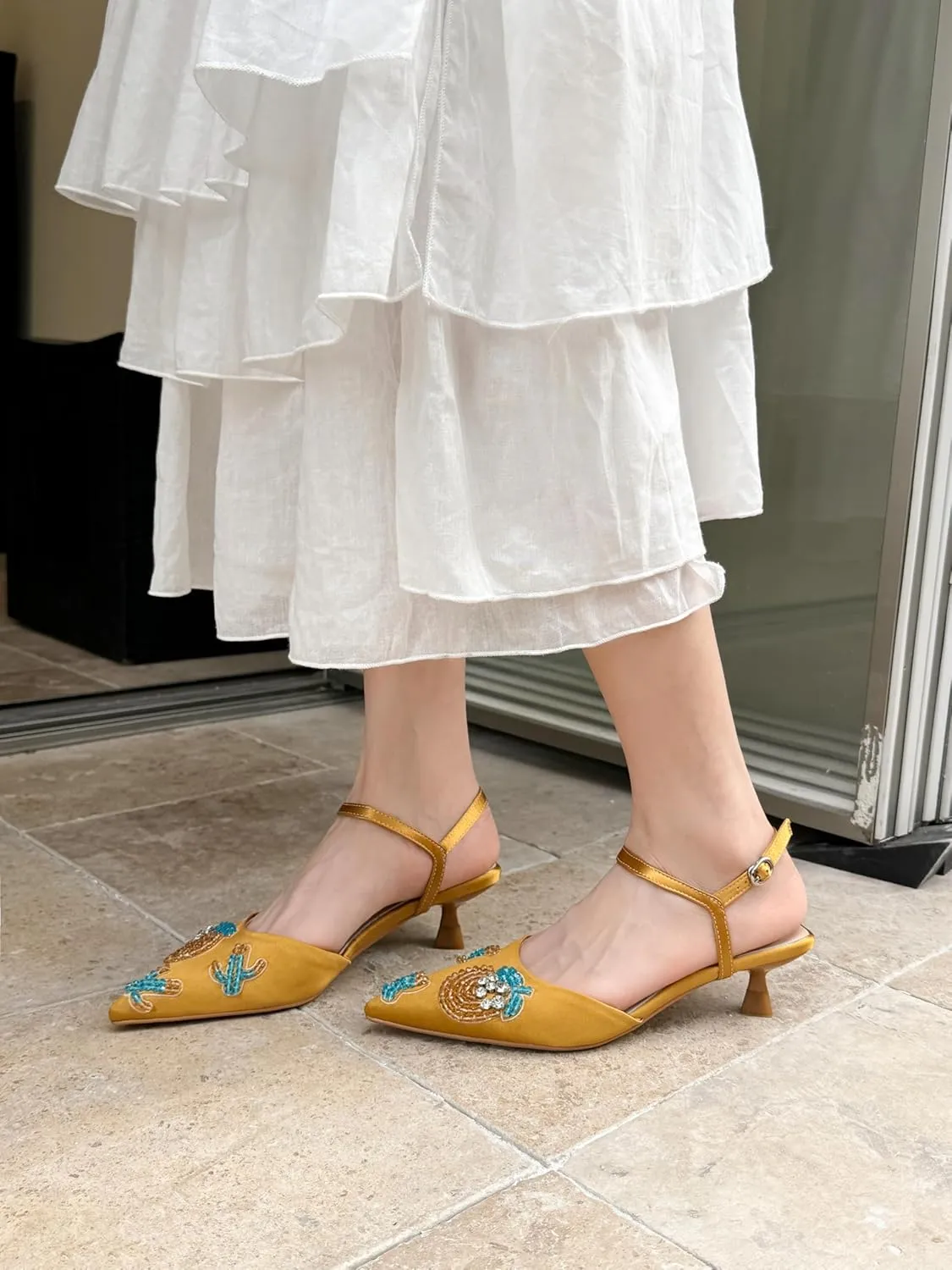 Women’s Silk Pointed-Toe Sandals 1.8Inch Stiletto Heels Handmade Embroidery Elegant Stylish