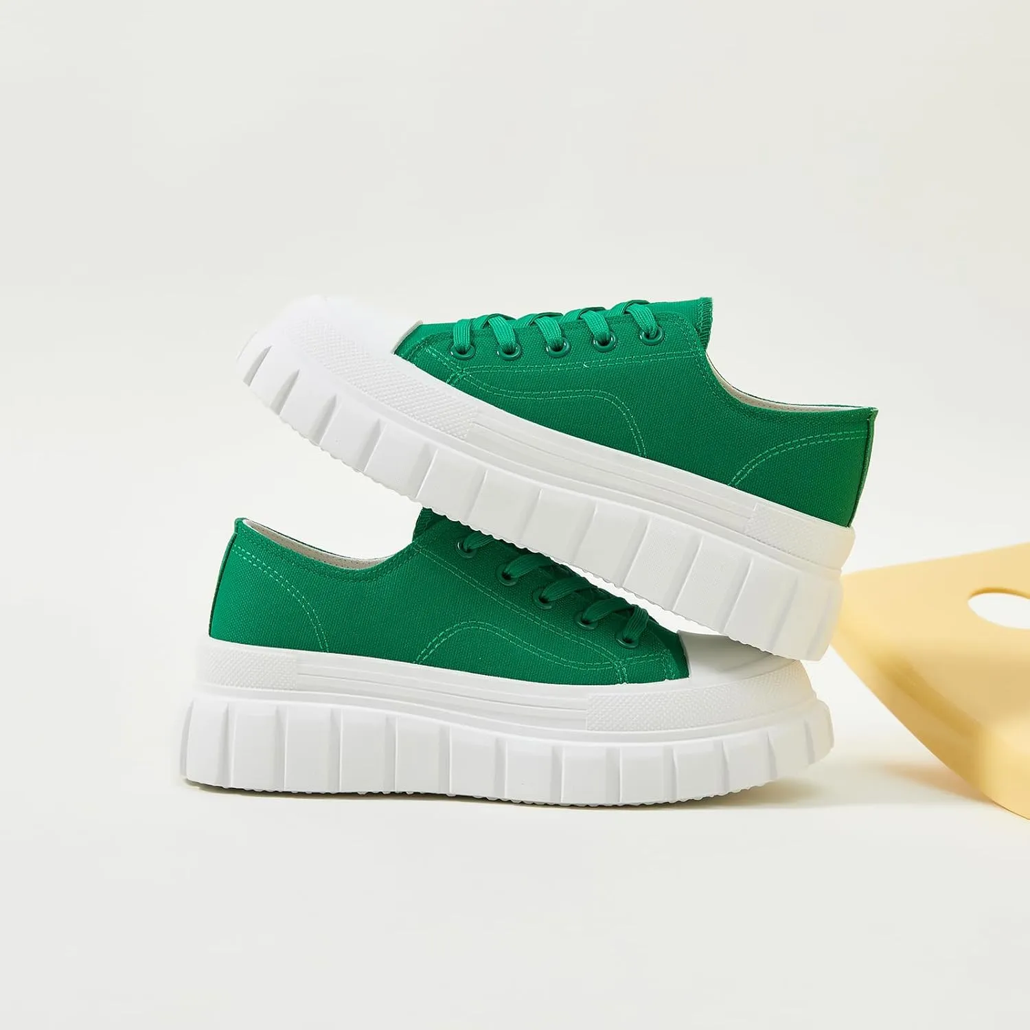 yageyan Womens Platform Sneakers Canvas Shoes for Women White Low Top Classic Casual Tennis Shoes